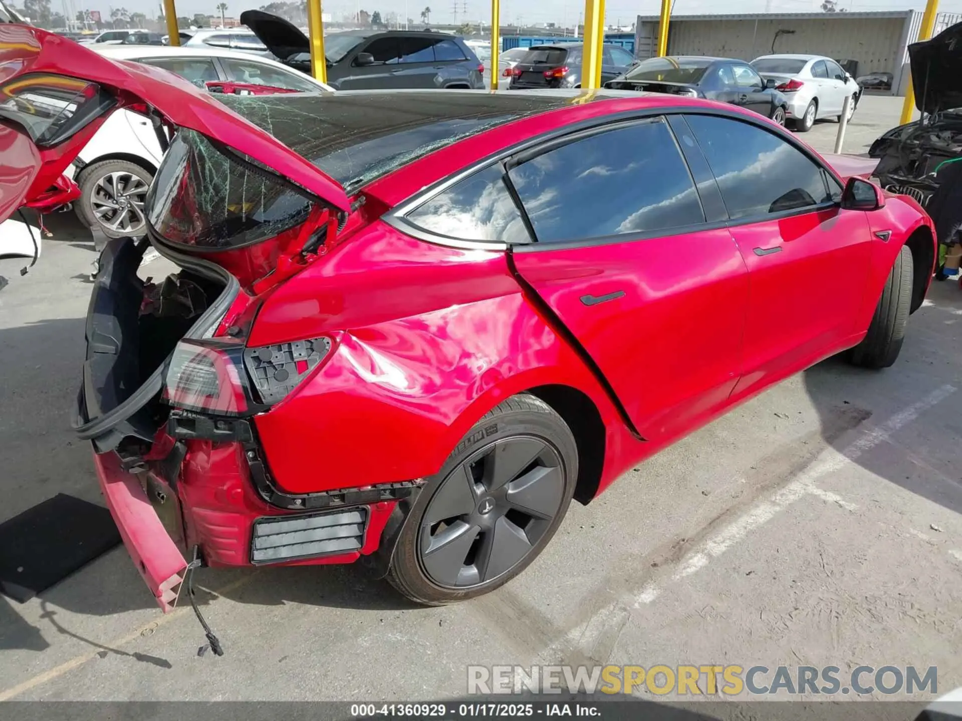 4 Photograph of a damaged car 5YJ3E1EA5PF488122 TESLA MODEL 3 2023