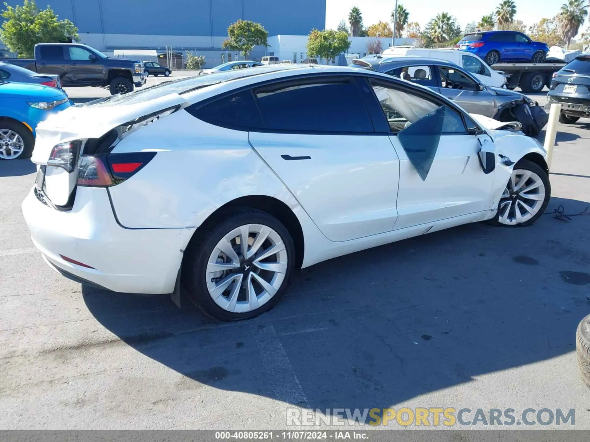 4 Photograph of a damaged car 5YJ3E1EA5PF496317 TESLA MODEL 3 2023
