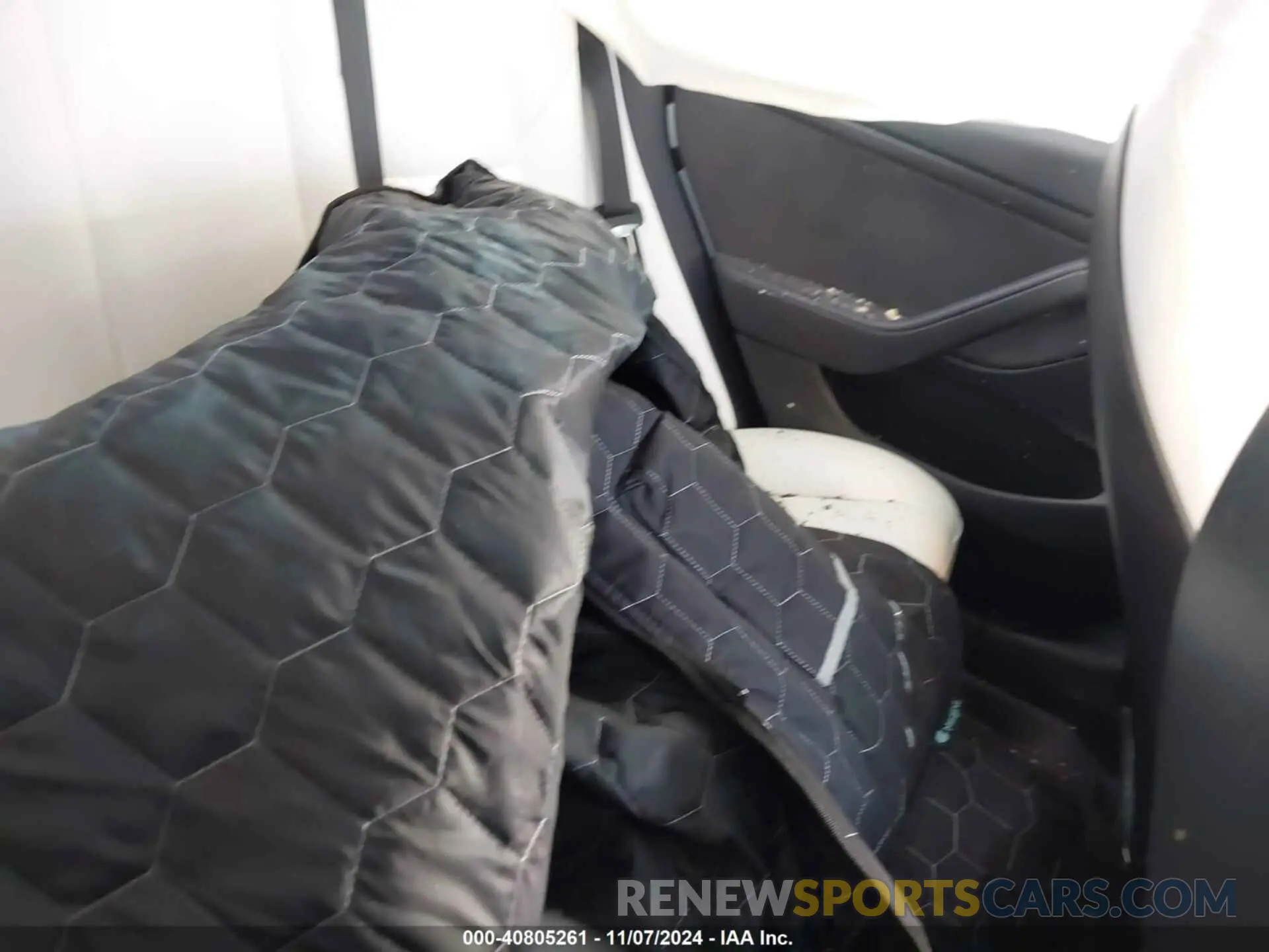 8 Photograph of a damaged car 5YJ3E1EA5PF496317 TESLA MODEL 3 2023