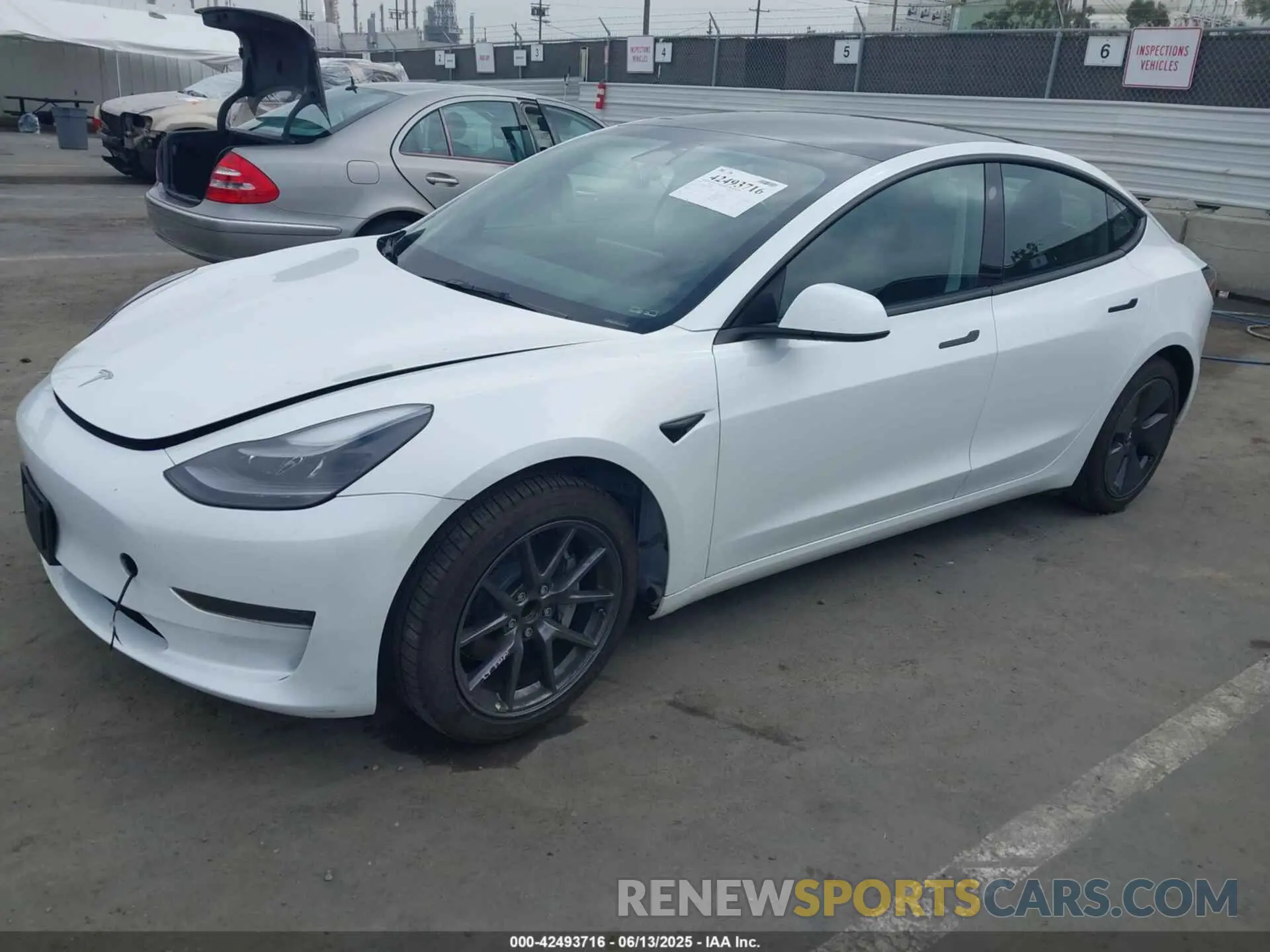 2 Photograph of a damaged car 5YJ3E1EA5PF496902 TESLA MODEL 3 2023