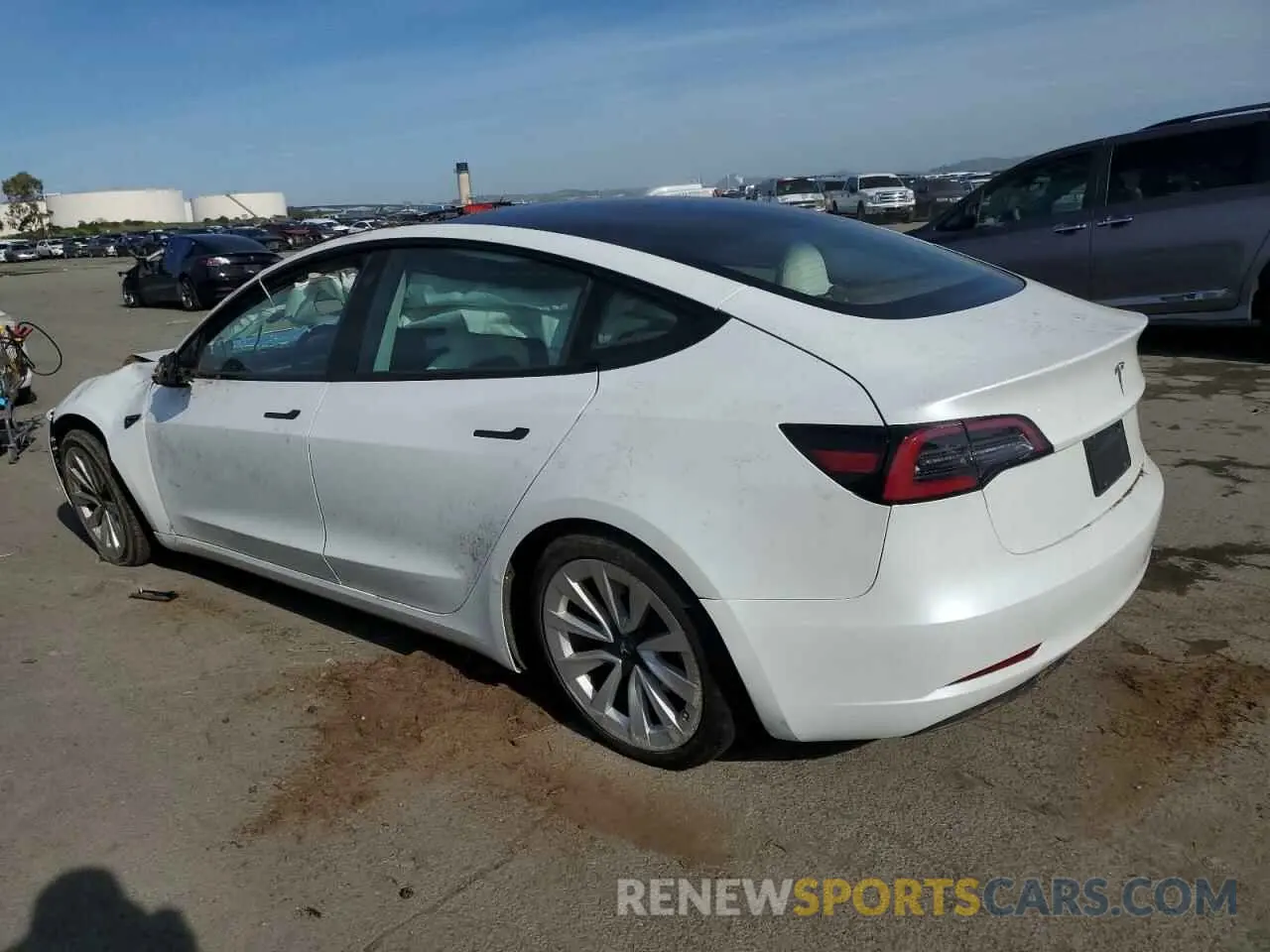 2 Photograph of a damaged car 5YJ3E1EA5PF497788 TESLA MODEL 3 2023