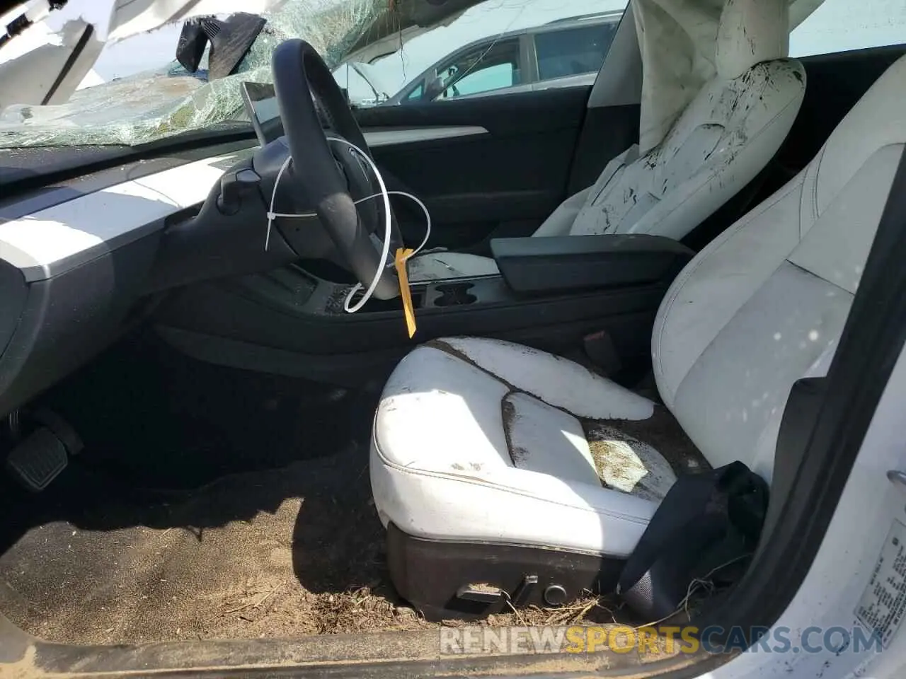 7 Photograph of a damaged car 5YJ3E1EA5PF497788 TESLA MODEL 3 2023