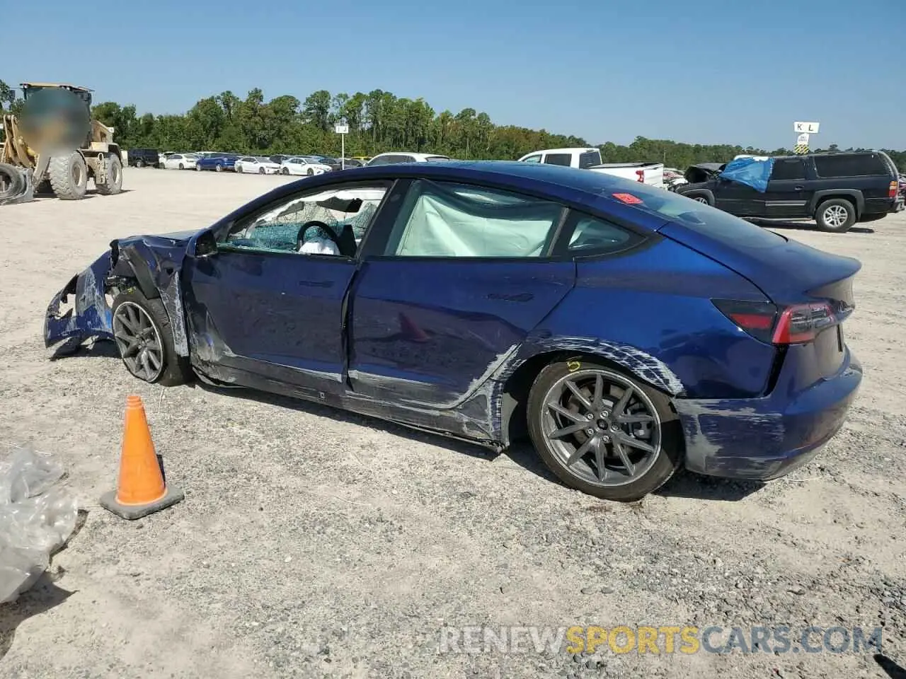 2 Photograph of a damaged car 5YJ3E1EA5PF507297 TESLA MODEL 3 2023