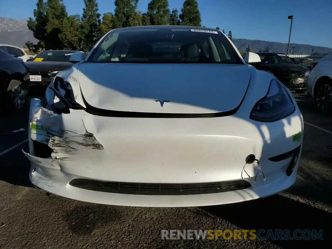 5 Photograph of a damaged car 5YJ3E1EA5PF514878 TESLA MODEL 3 2023