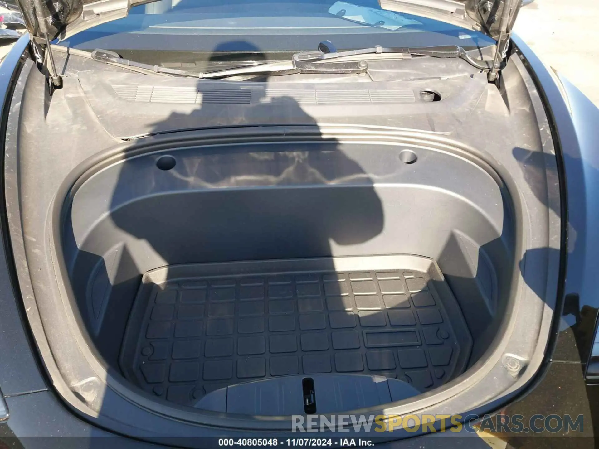 10 Photograph of a damaged car 5YJ3E1EA5PF546035 TESLA MODEL 3 2023