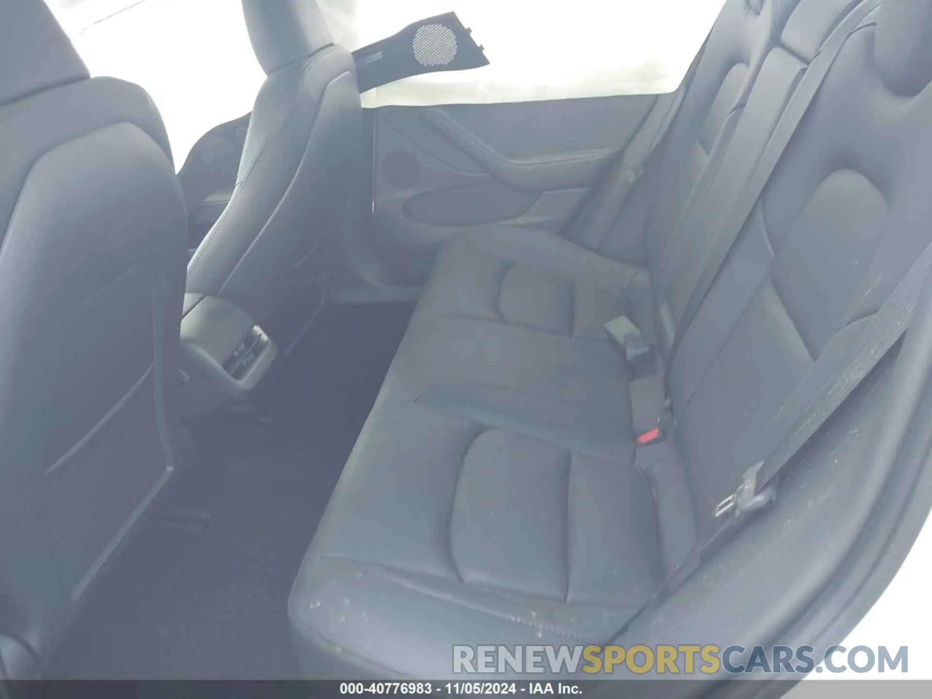 8 Photograph of a damaged car 5YJ3E1EA5PF546696 TESLA MODEL 3 2023