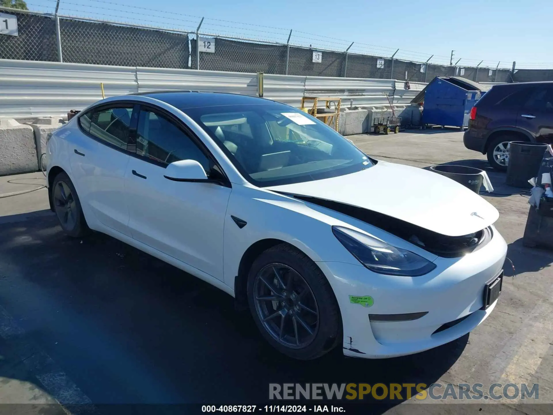 1 Photograph of a damaged car 5YJ3E1EA5PF548027 TESLA MODEL 3 2023