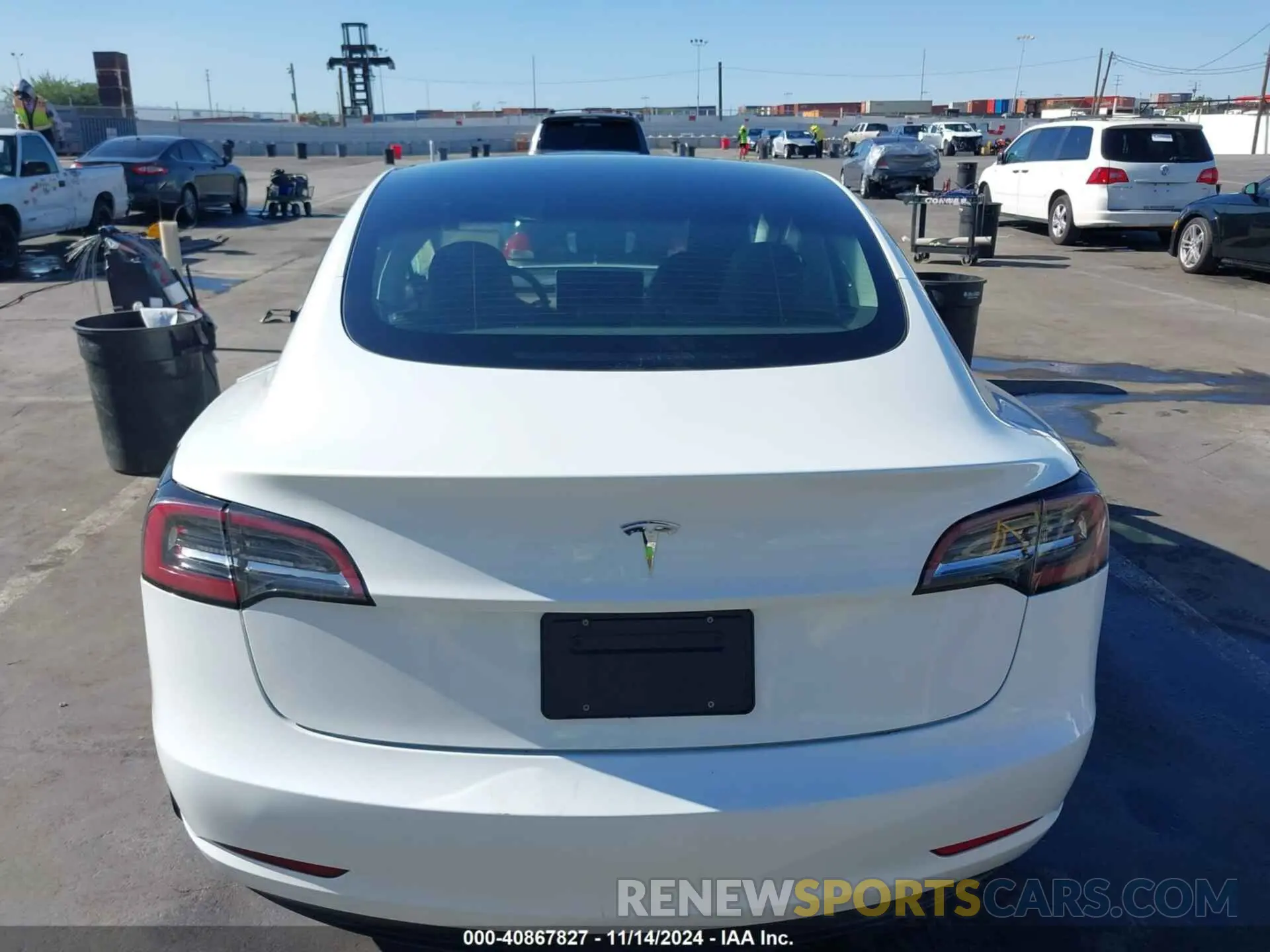 15 Photograph of a damaged car 5YJ3E1EA5PF548027 TESLA MODEL 3 2023