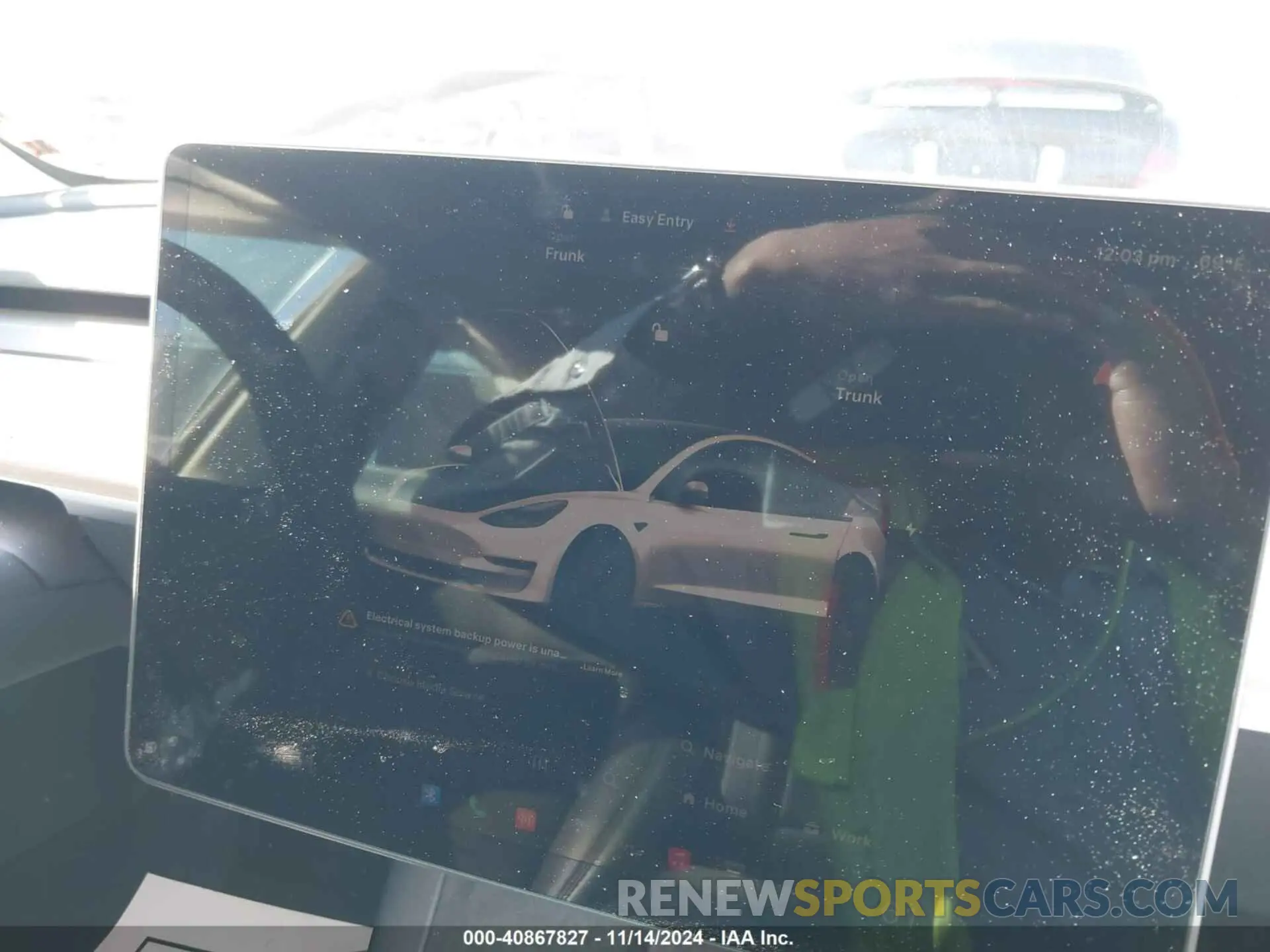 17 Photograph of a damaged car 5YJ3E1EA5PF548027 TESLA MODEL 3 2023