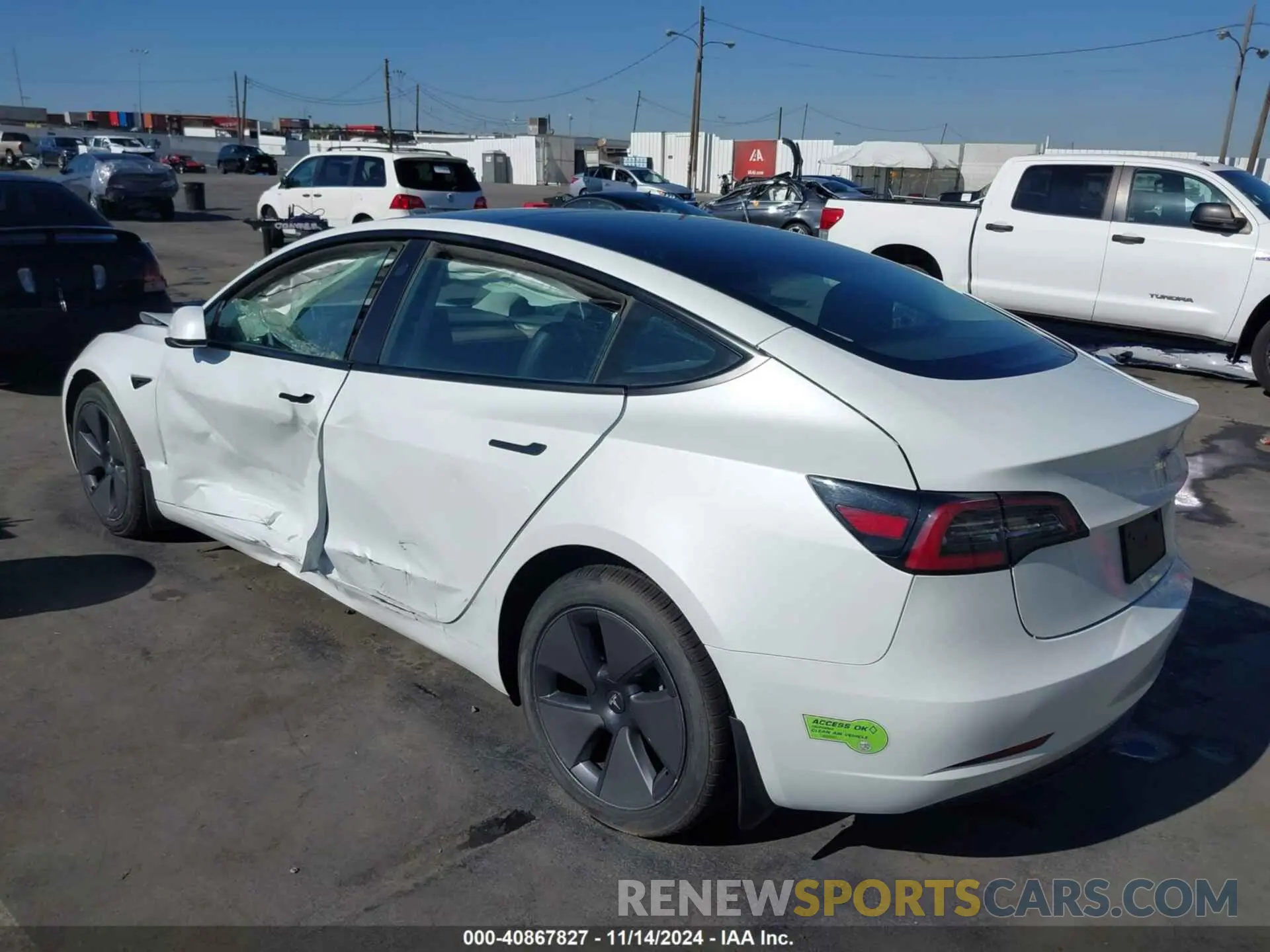 3 Photograph of a damaged car 5YJ3E1EA5PF548027 TESLA MODEL 3 2023