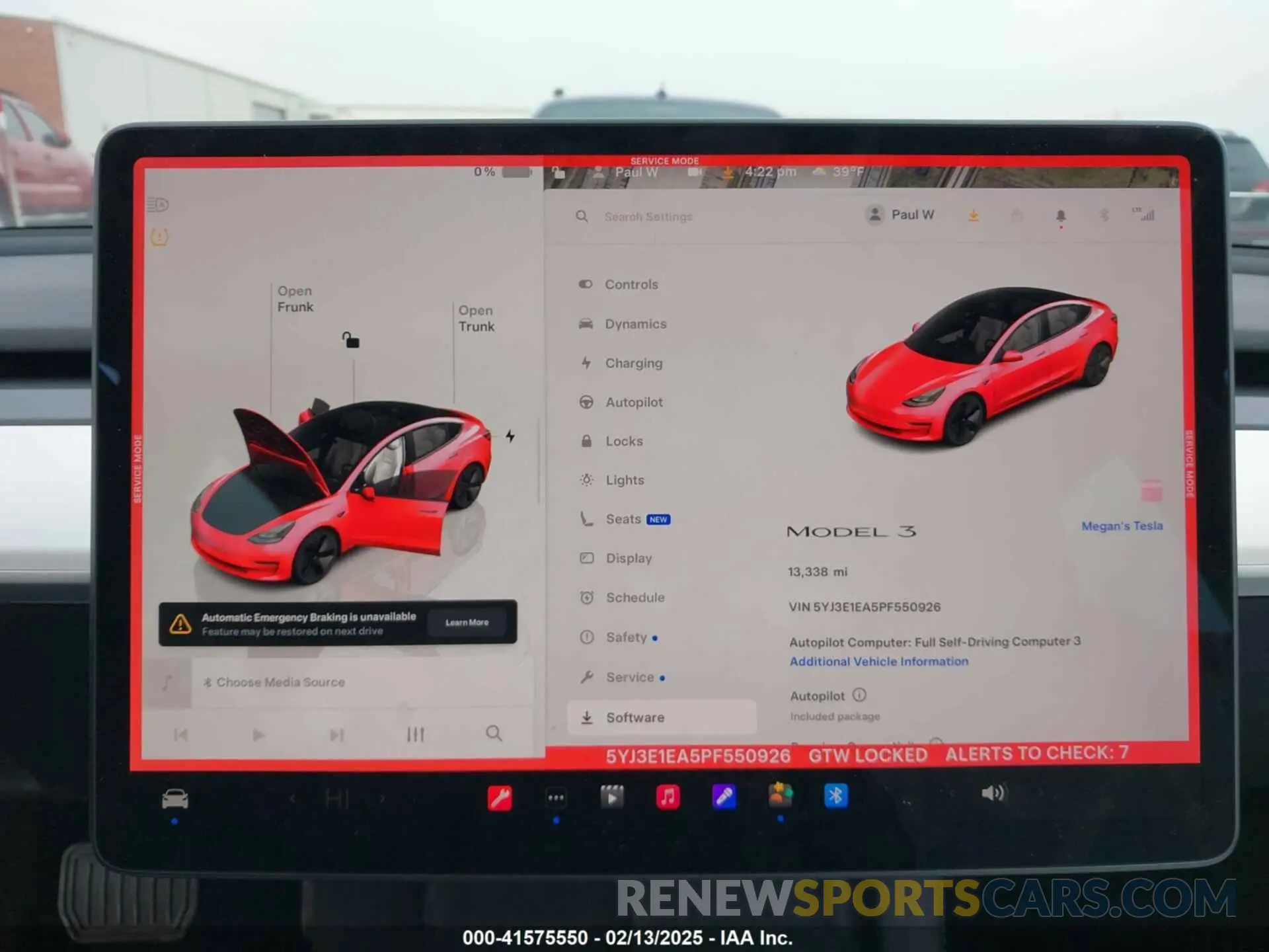 18 Photograph of a damaged car 5YJ3E1EA5PF550926 TESLA MODEL 3 2023