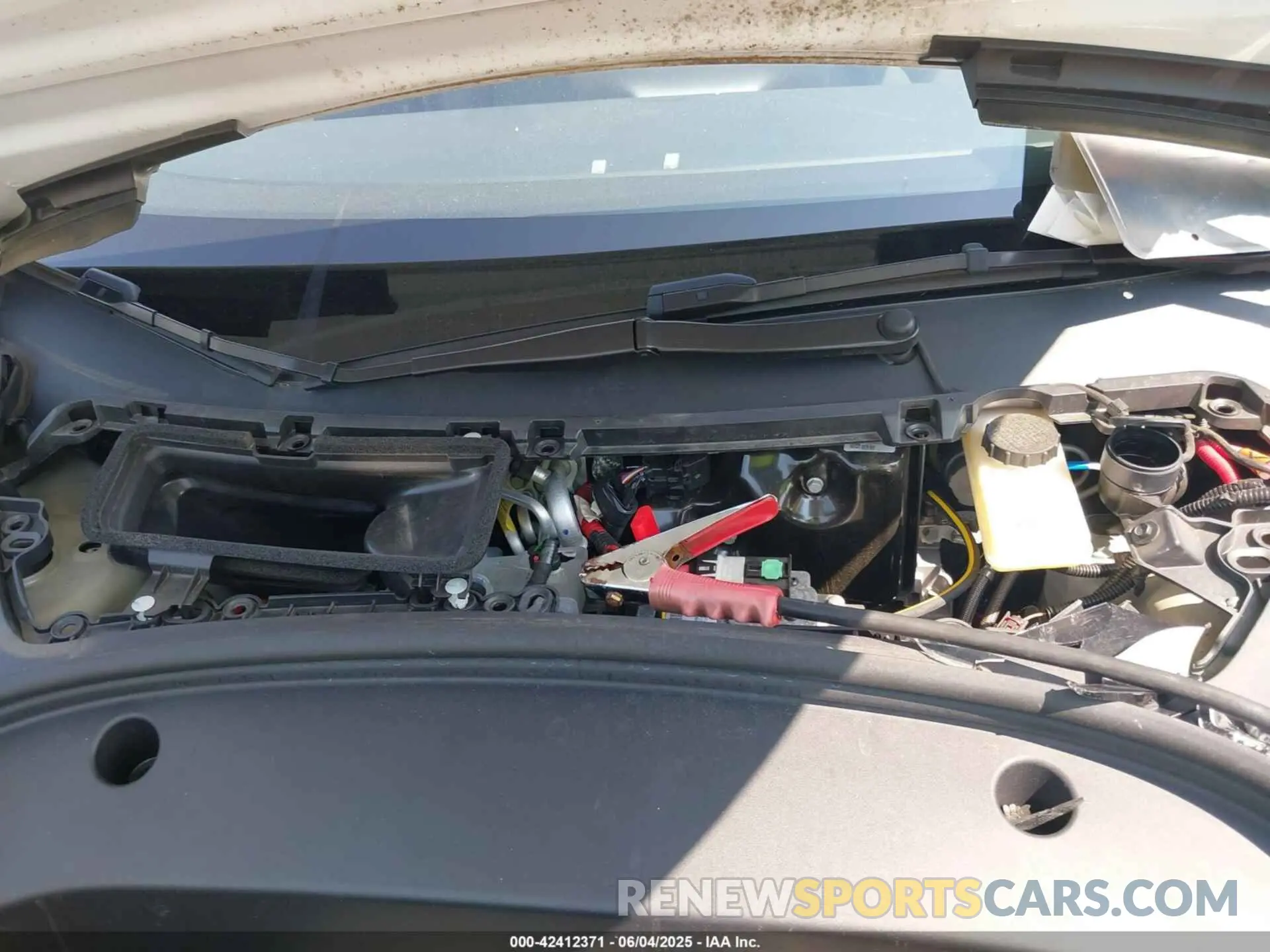 10 Photograph of a damaged car 5YJ3E1EA5PF555642 TESLA MODEL 3 2023