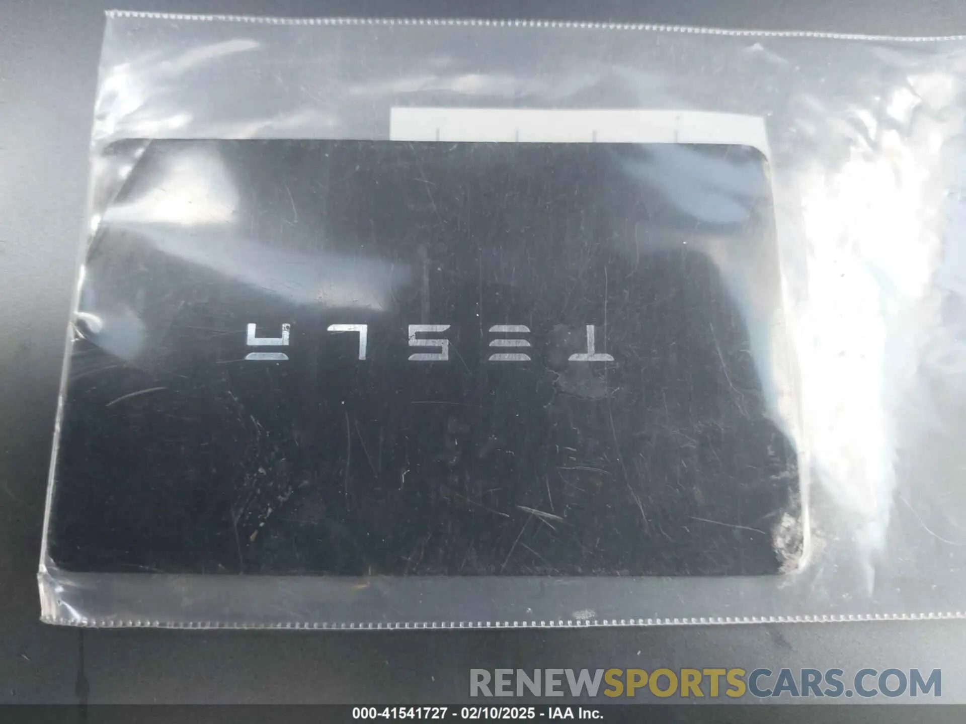 11 Photograph of a damaged car 5YJ3E1EA5PF563496 TESLA MODEL 3 2023