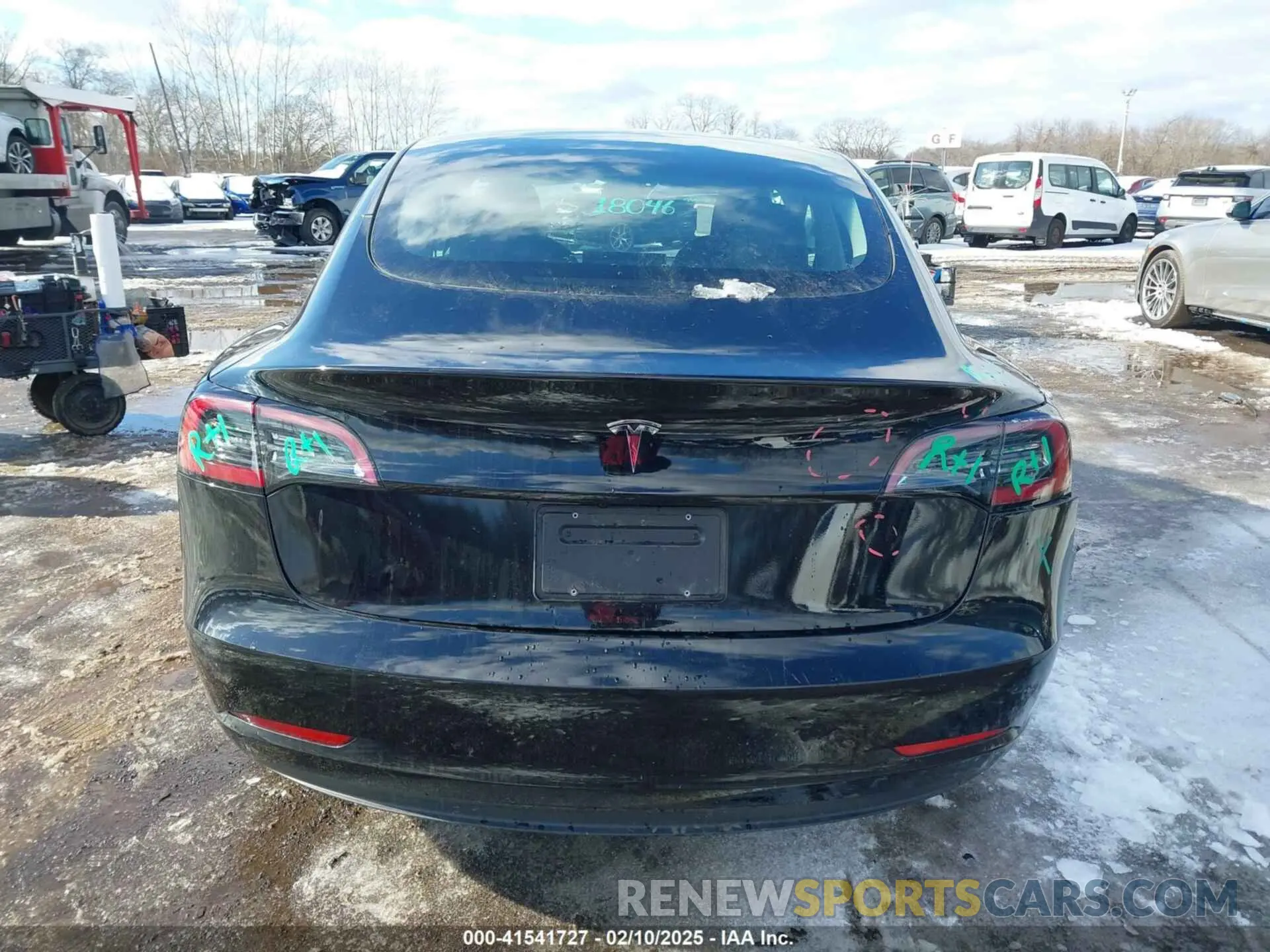 16 Photograph of a damaged car 5YJ3E1EA5PF563496 TESLA MODEL 3 2023