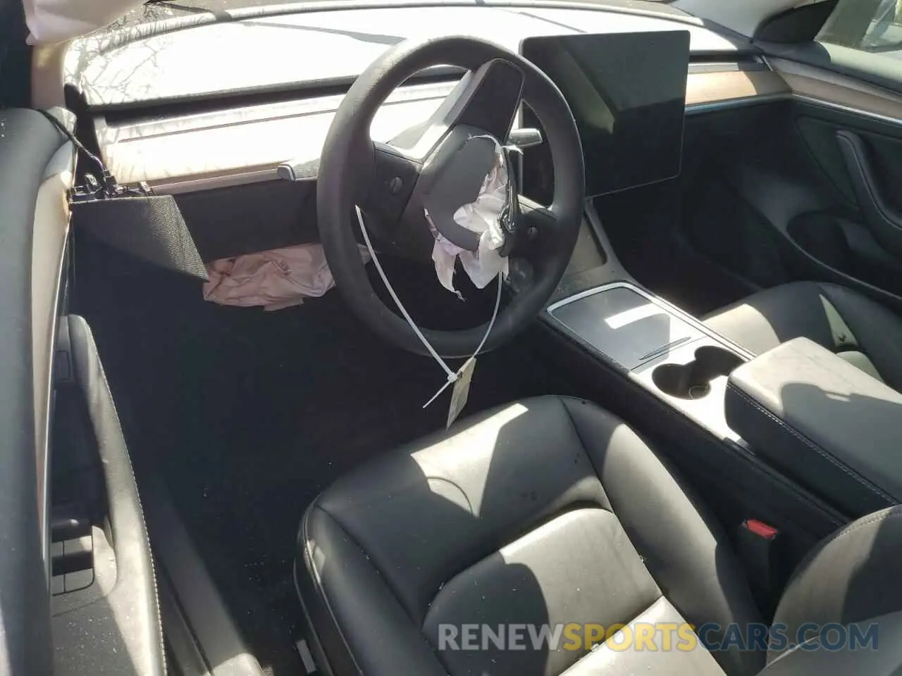8 Photograph of a damaged car 5YJ3E1EA5PF568892 TESLA MODEL 3 2023