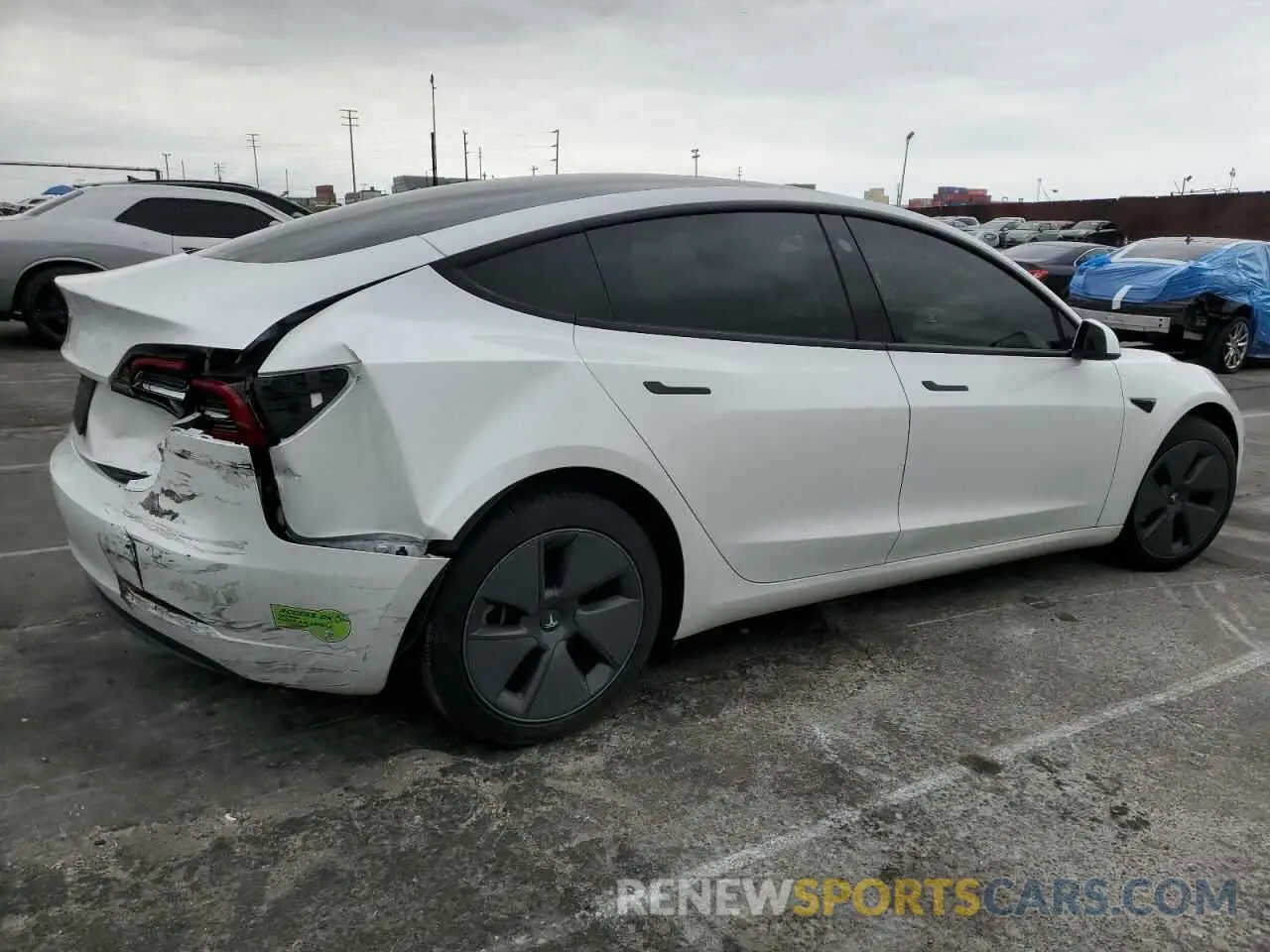3 Photograph of a damaged car 5YJ3E1EA5PF570299 TESLA MODEL 3 2023