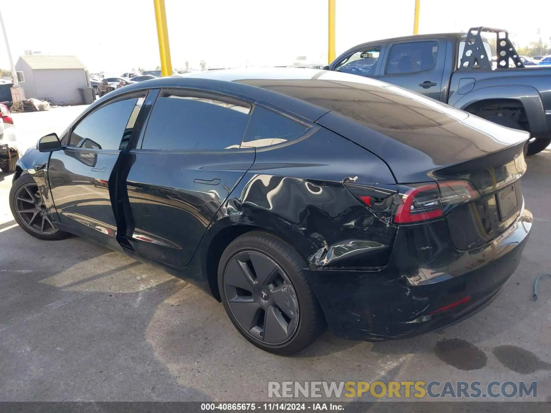 13 Photograph of a damaged car 5YJ3E1EA5PF571243 TESLA MODEL 3 2023