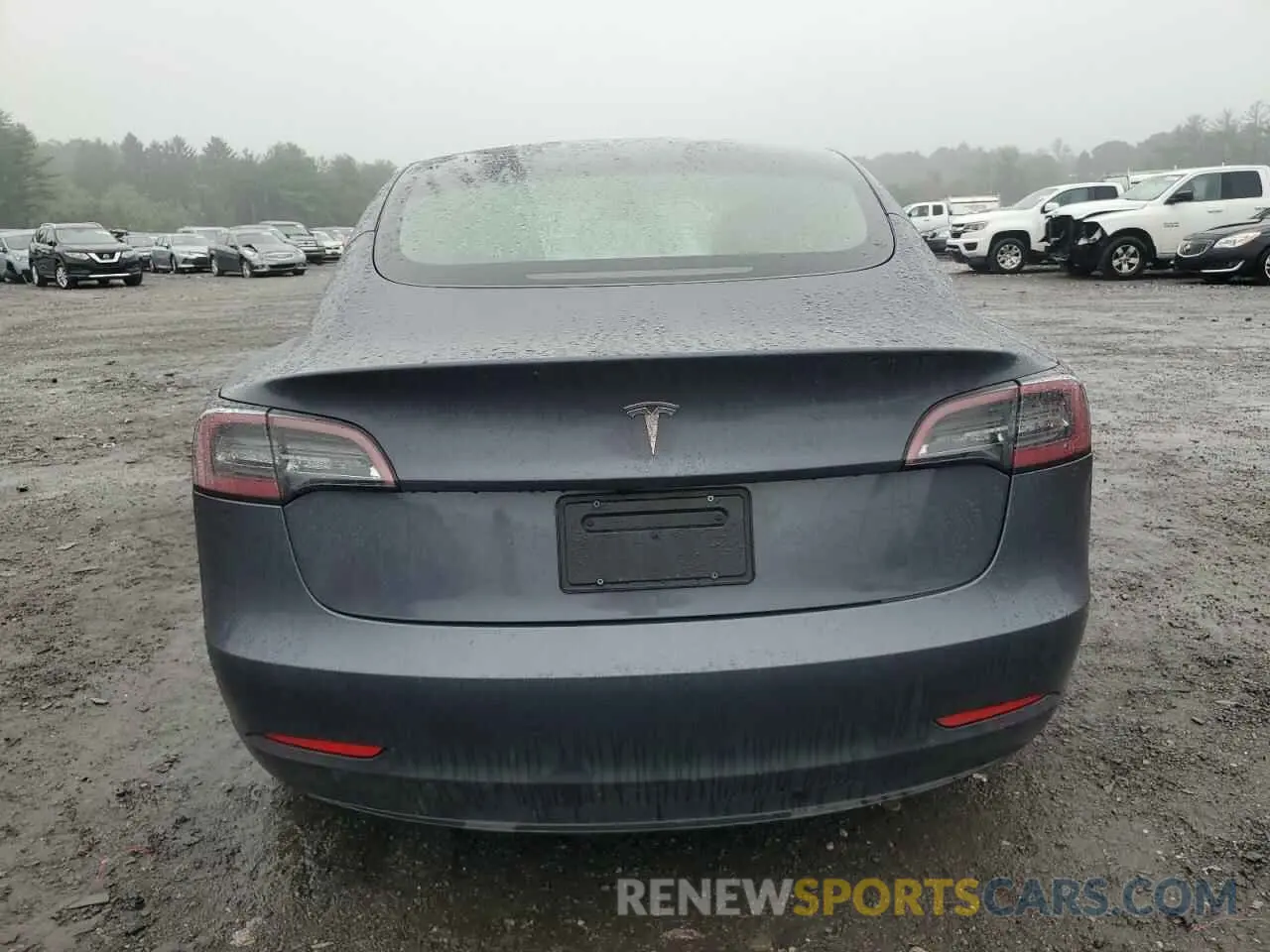 6 Photograph of a damaged car 5YJ3E1EA5PF575471 TESLA MODEL 3 2023