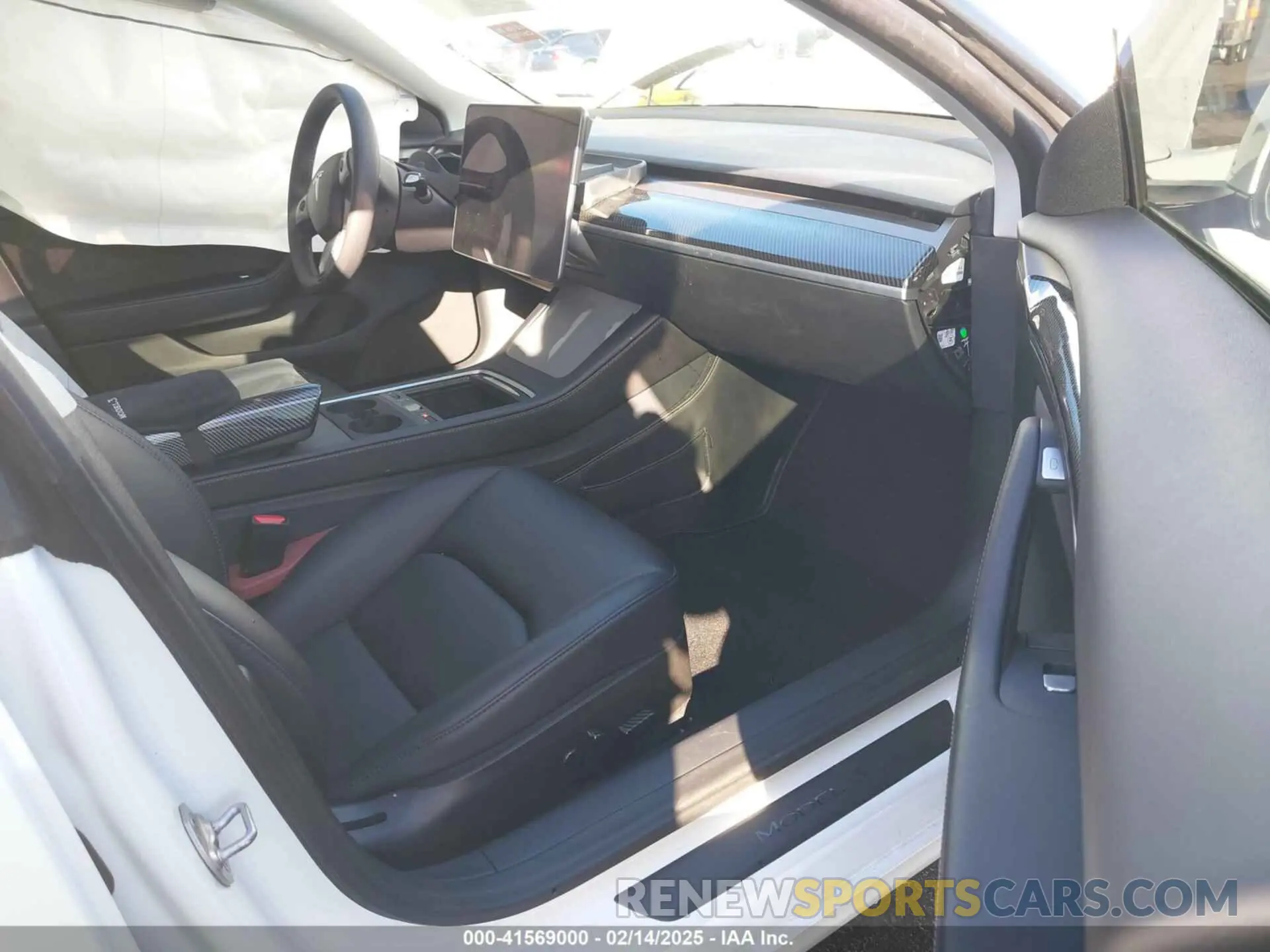 5 Photograph of a damaged car 5YJ3E1EA5PF598393 TESLA MODEL 3 2023
