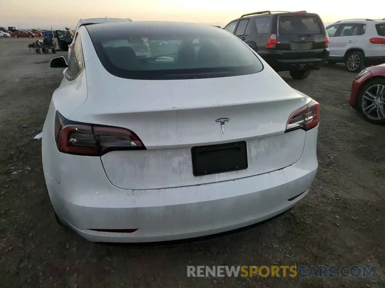 6 Photograph of a damaged car 5YJ3E1EA5PF610249 TESLA MODEL 3 2023