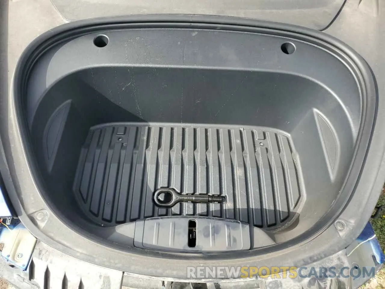 12 Photograph of a damaged car 5YJ3E1EA5PF638097 TESLA MODEL 3 2023