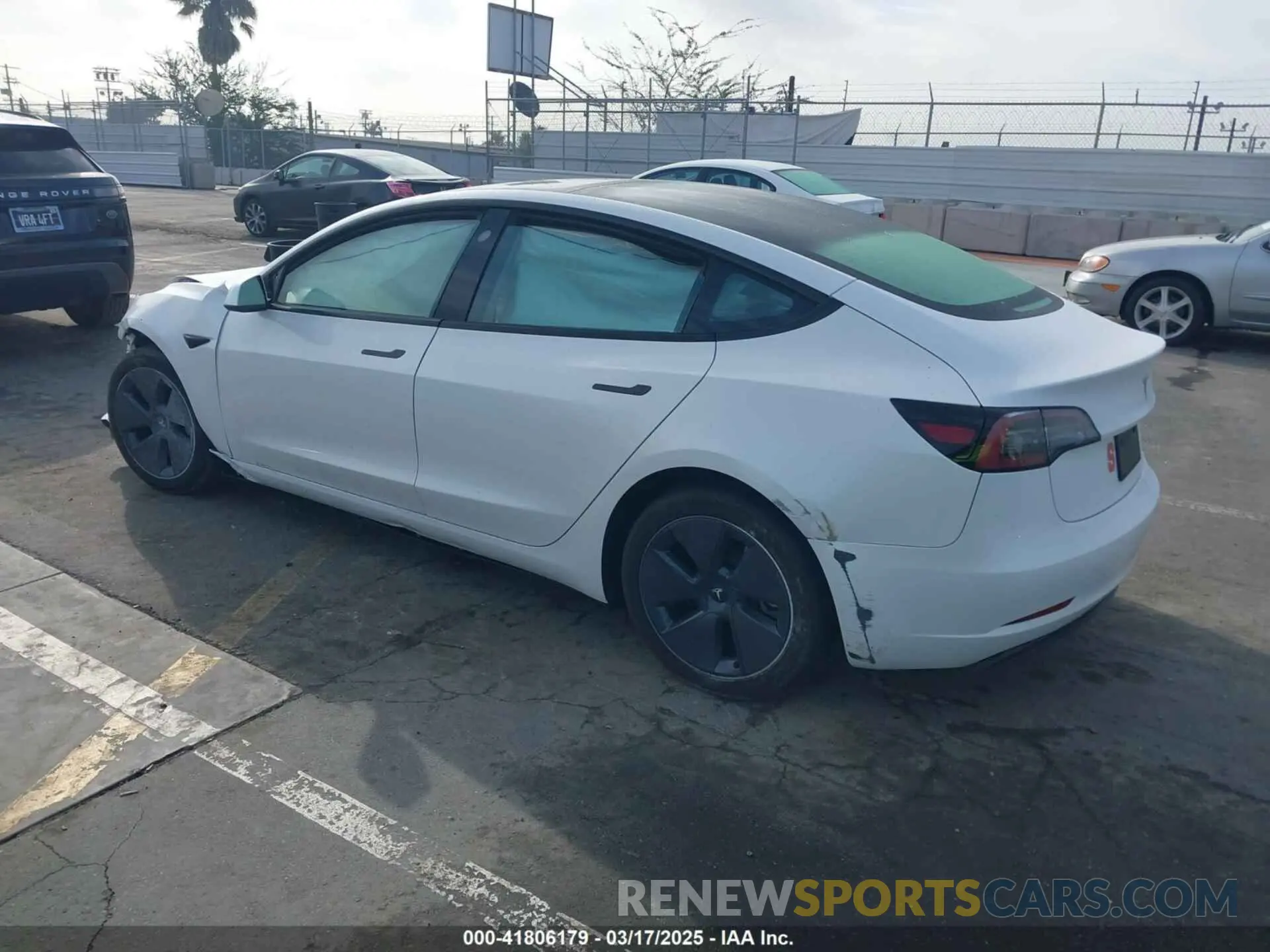 3 Photograph of a damaged car 5YJ3E1EA5PF646068 TESLA MODEL 3 2023
