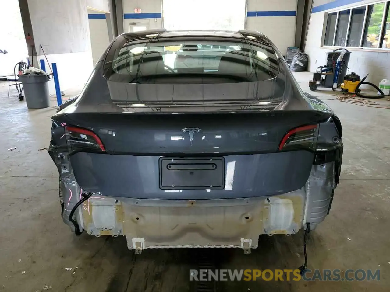 6 Photograph of a damaged car 5YJ3E1EA5PF658737 TESLA MODEL 3 2023