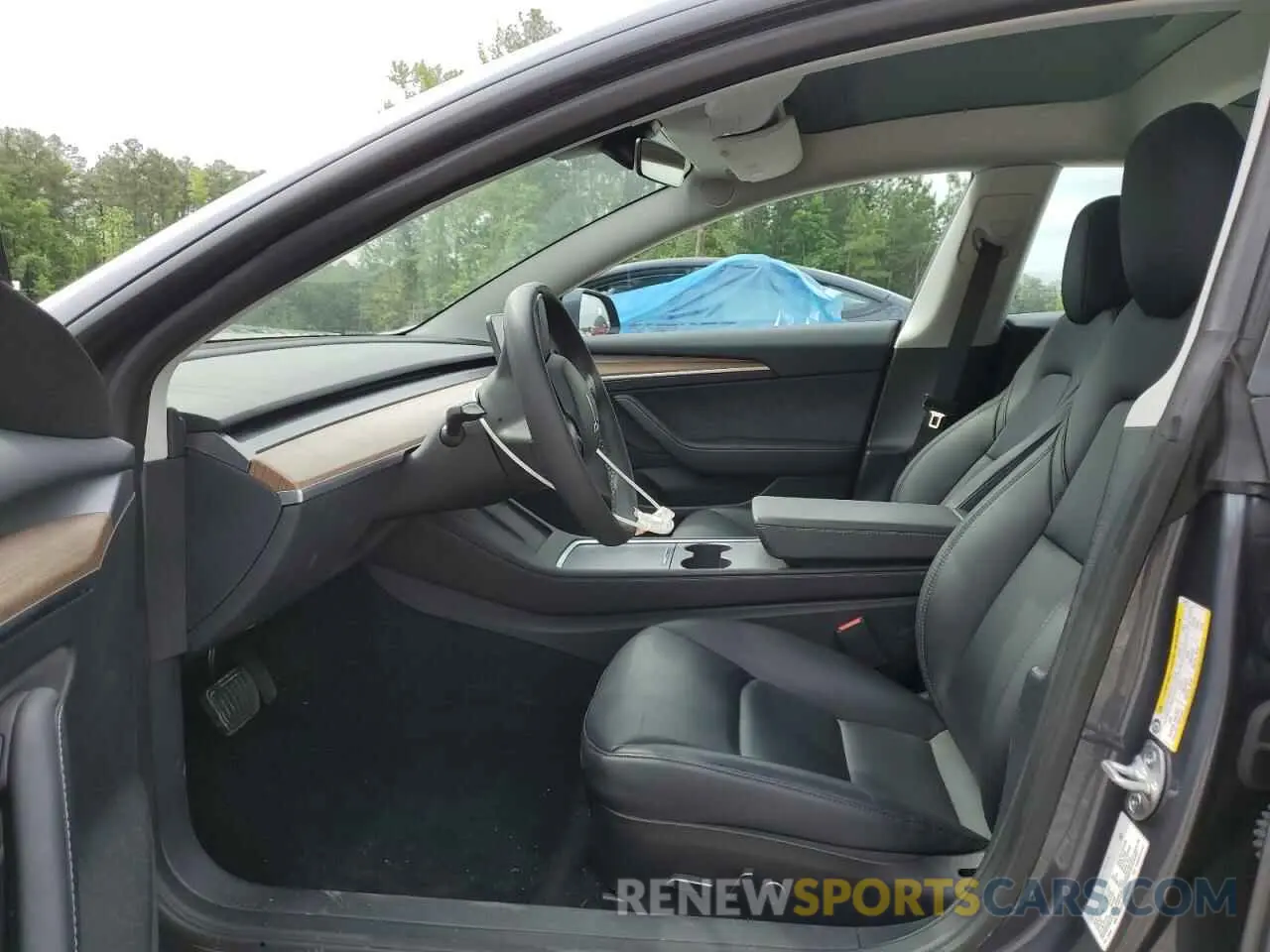 7 Photograph of a damaged car 5YJ3E1EA5PF658737 TESLA MODEL 3 2023