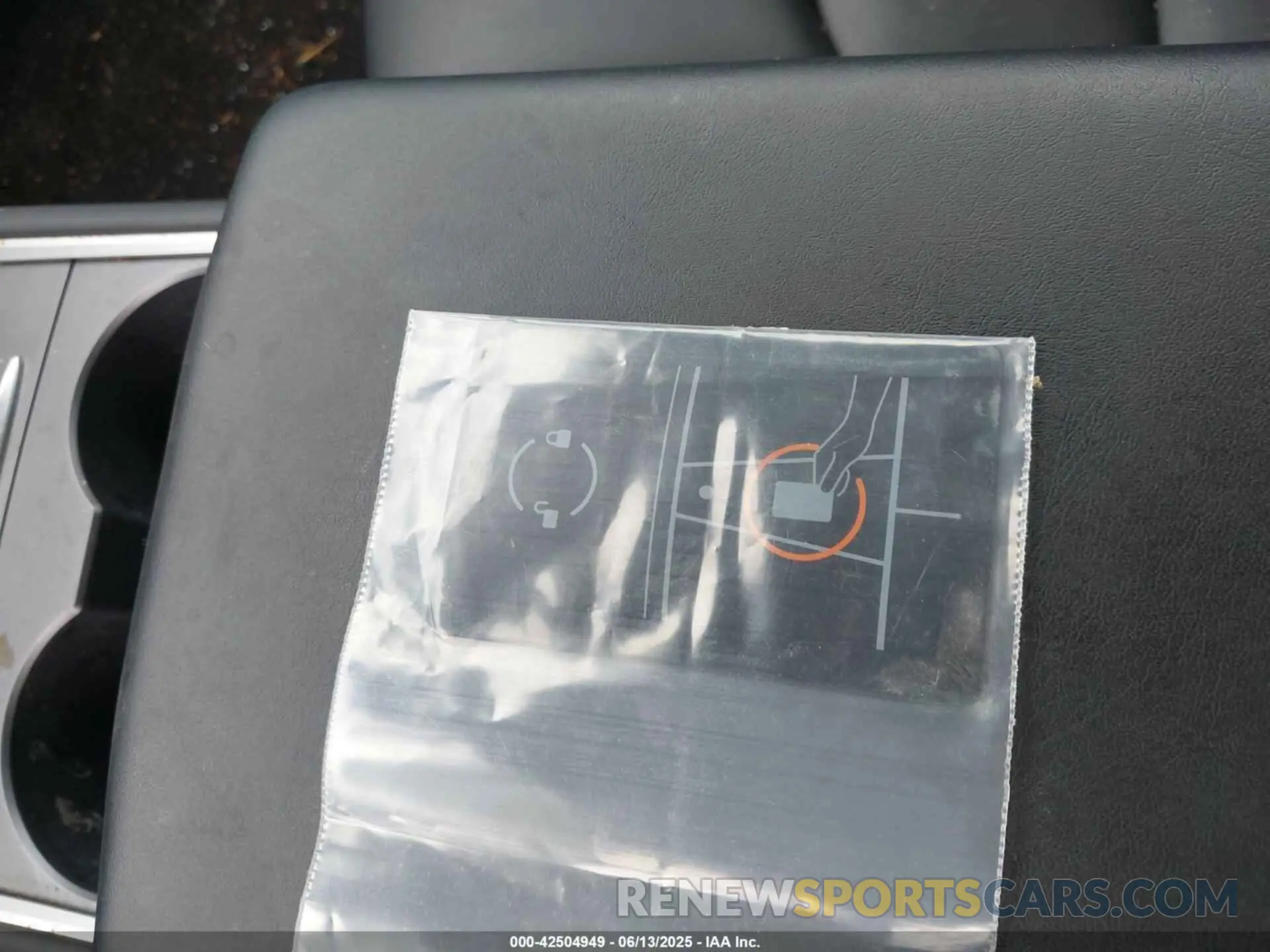 11 Photograph of a damaged car 5YJ3E1EA5PF663176 TESLA MODEL 3 2023