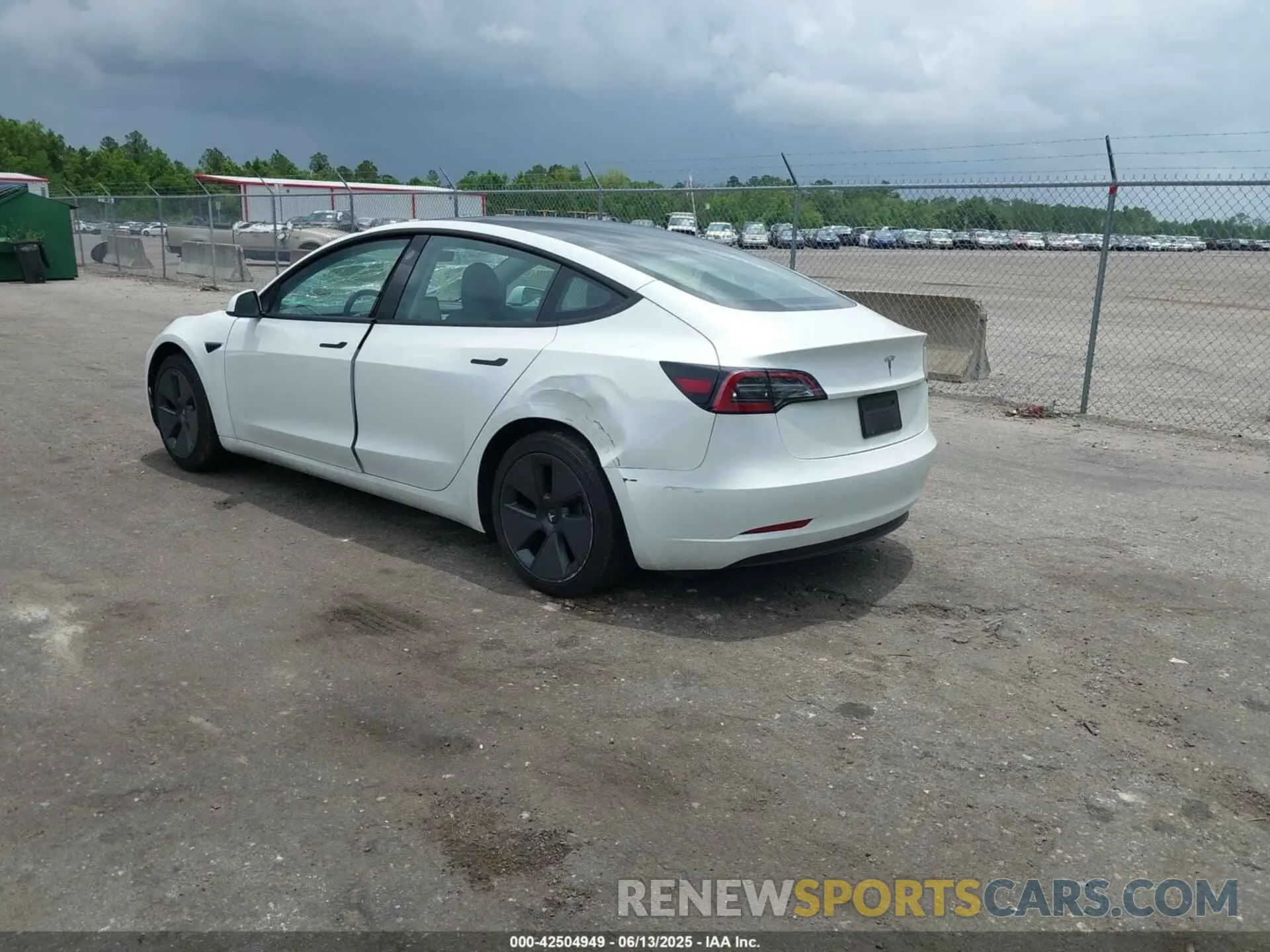3 Photograph of a damaged car 5YJ3E1EA5PF663176 TESLA MODEL 3 2023
