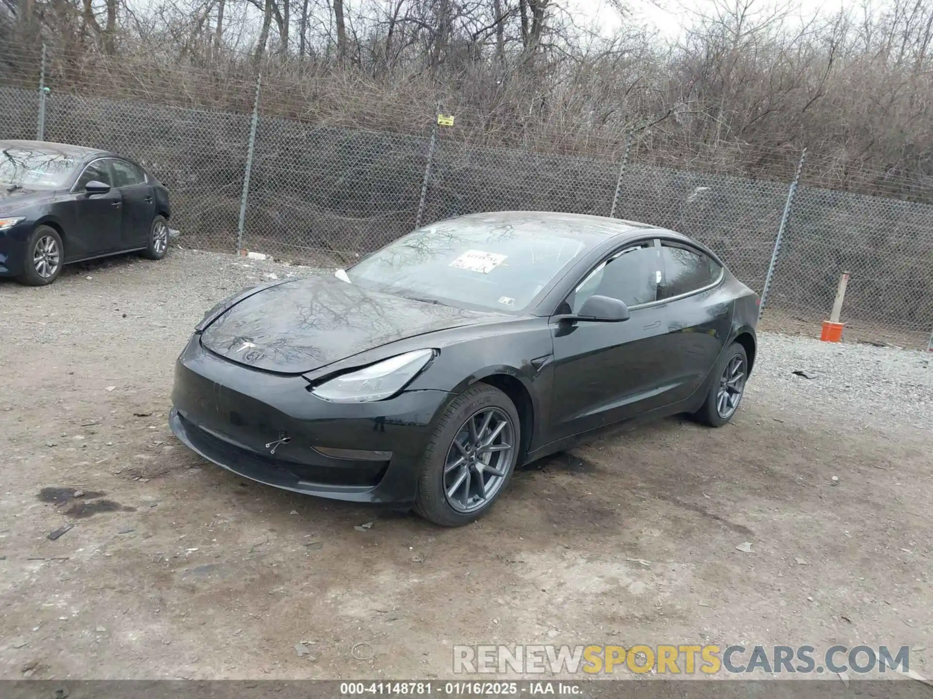 2 Photograph of a damaged car 5YJ3E1EA5PF668720 TESLA MODEL 3 2023