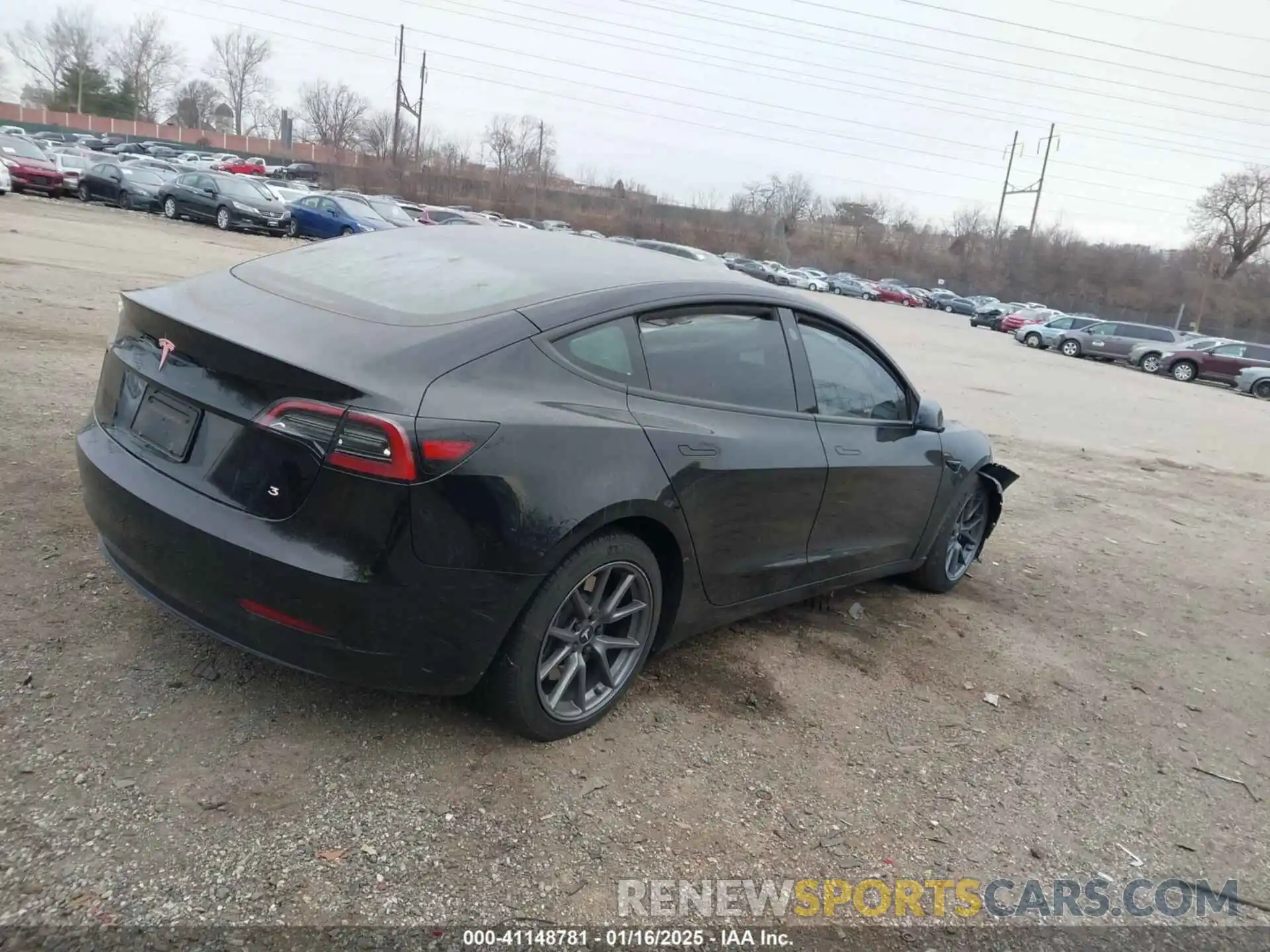 4 Photograph of a damaged car 5YJ3E1EA5PF668720 TESLA MODEL 3 2023