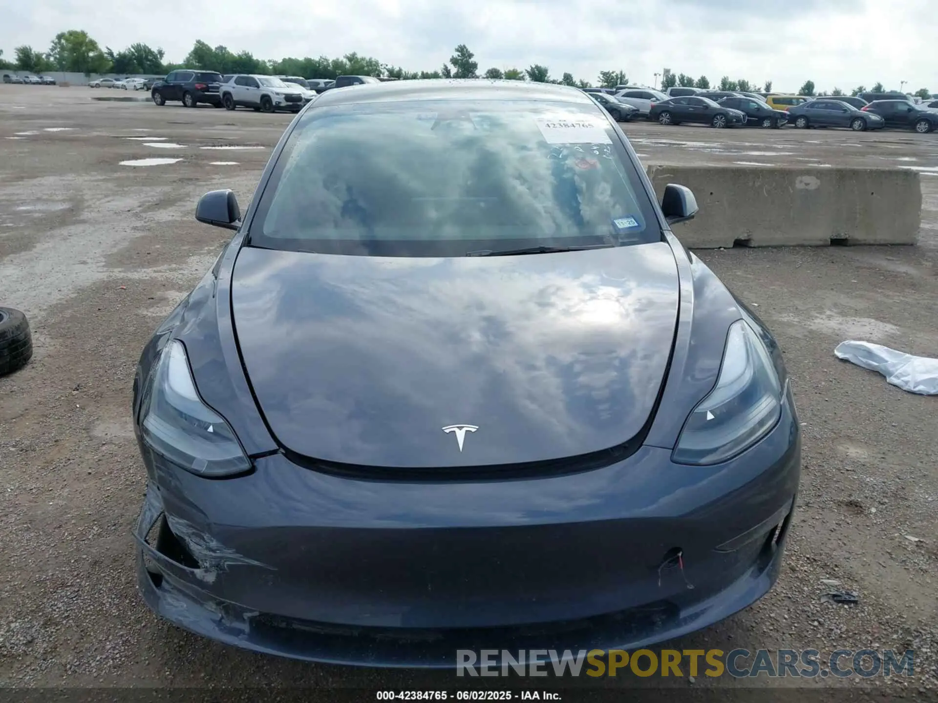 12 Photograph of a damaged car 5YJ3E1EA5PF676316 TESLA MODEL 3 2023