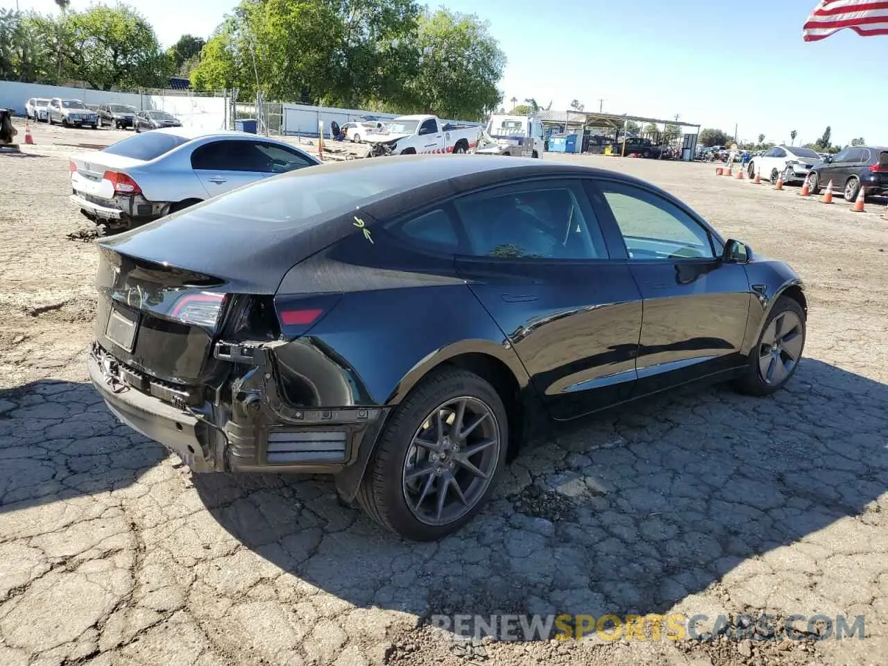 3 Photograph of a damaged car 5YJ3E1EA5PF687588 TESLA MODEL 3 2023