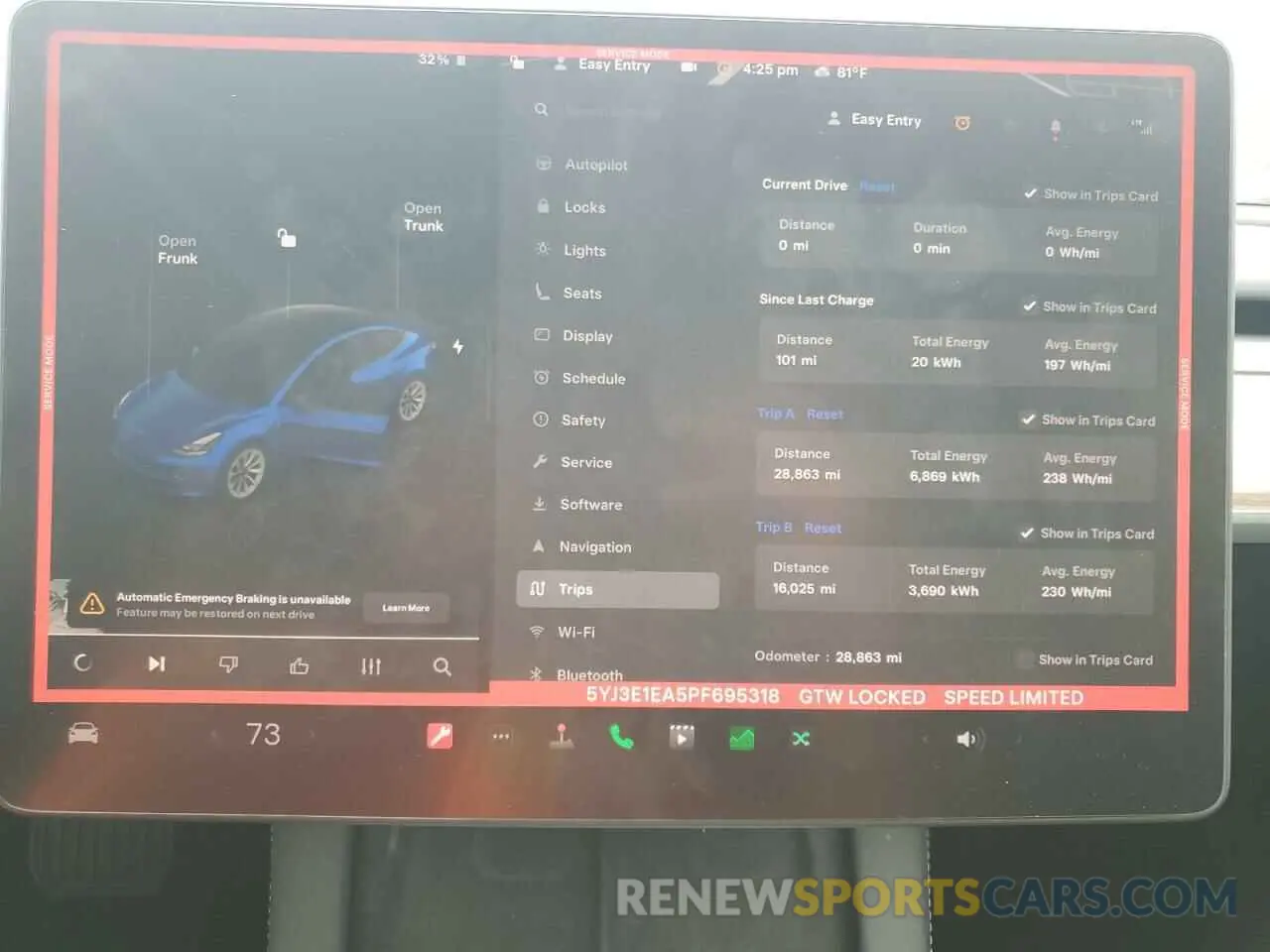 9 Photograph of a damaged car 5YJ3E1EA5PF695318 TESLA MODEL 3 2023