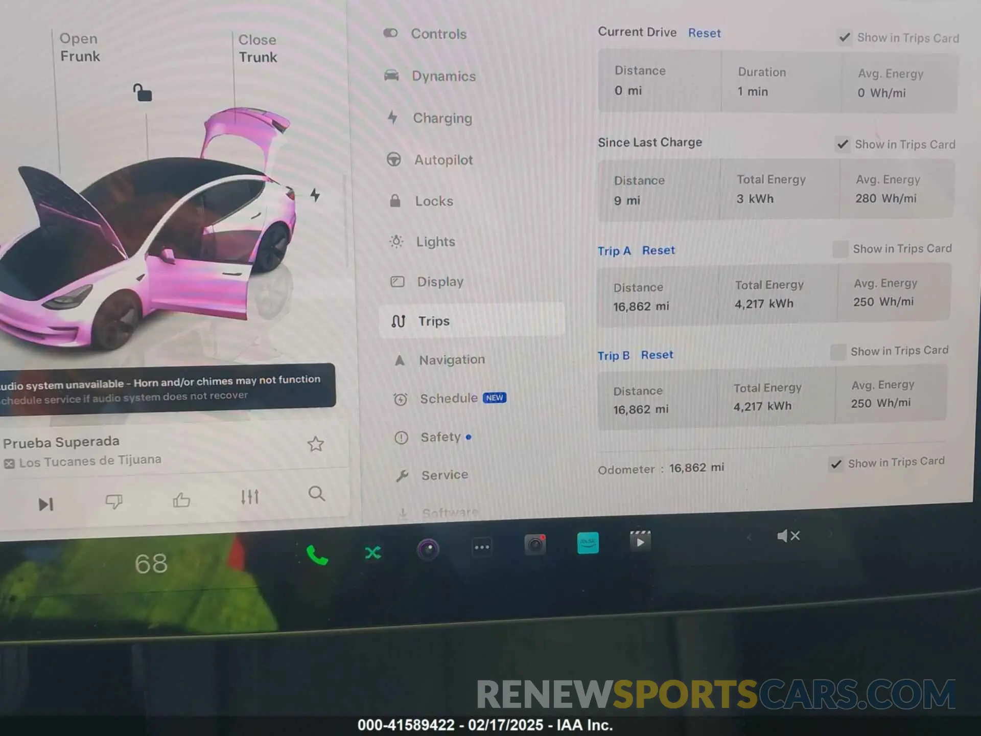 15 Photograph of a damaged car 5YJ3E1EA5PF697201 TESLA MODEL 3 2023