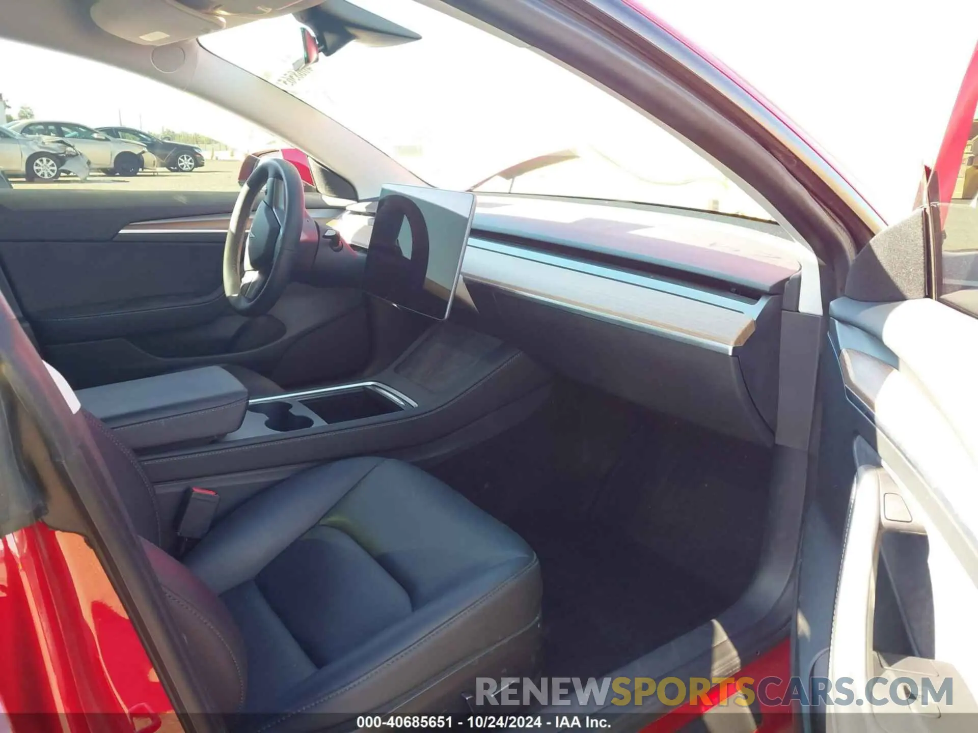 5 Photograph of a damaged car 5YJ3E1EA5PF697263 TESLA MODEL 3 2023