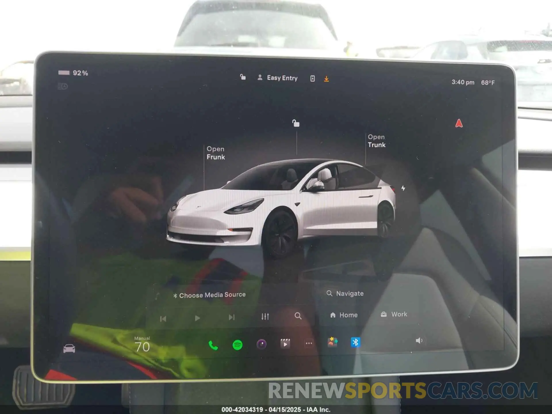 19 Photograph of a damaged car 5YJ3E1EA5PF700307 TESLA MODEL 3 2023
