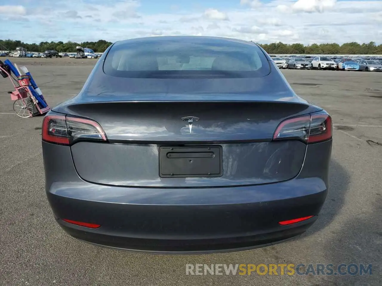 6 Photograph of a damaged car 5YJ3E1EA5PF708598 TESLA MODEL 3 2023