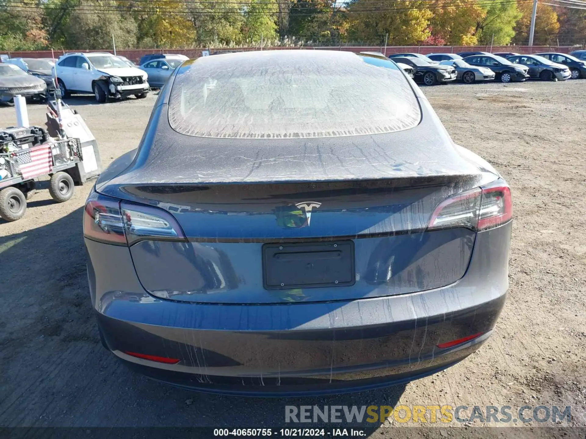 16 Photograph of a damaged car 5YJ3E1EA6PF398395 TESLA MODEL 3 2023