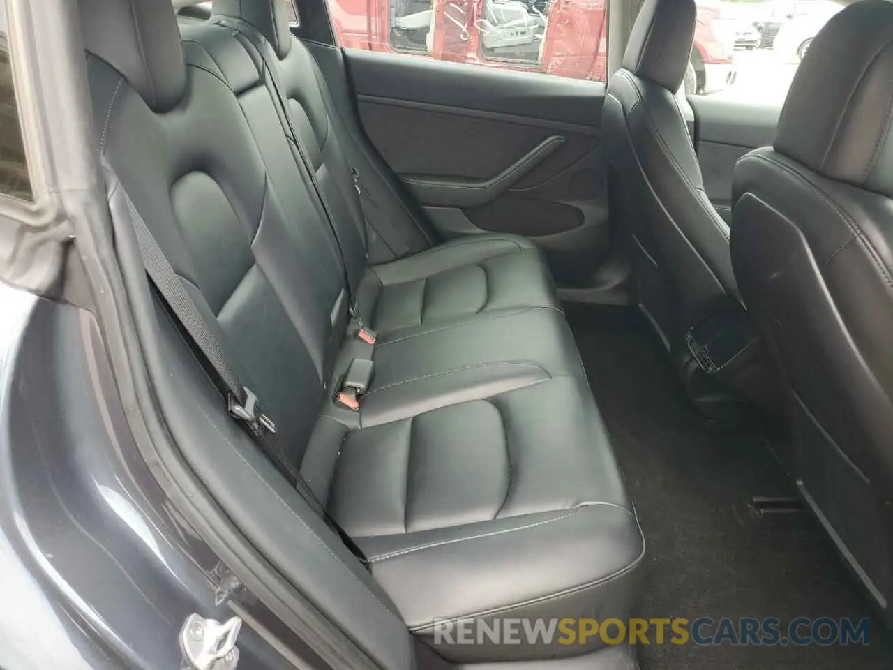 10 Photograph of a damaged car 5YJ3E1EA6PF399868 TESLA MODEL 3 2023