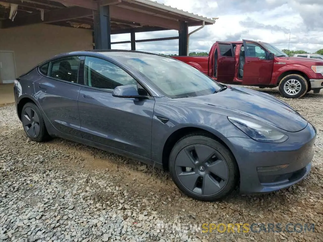 4 Photograph of a damaged car 5YJ3E1EA6PF399868 TESLA MODEL 3 2023