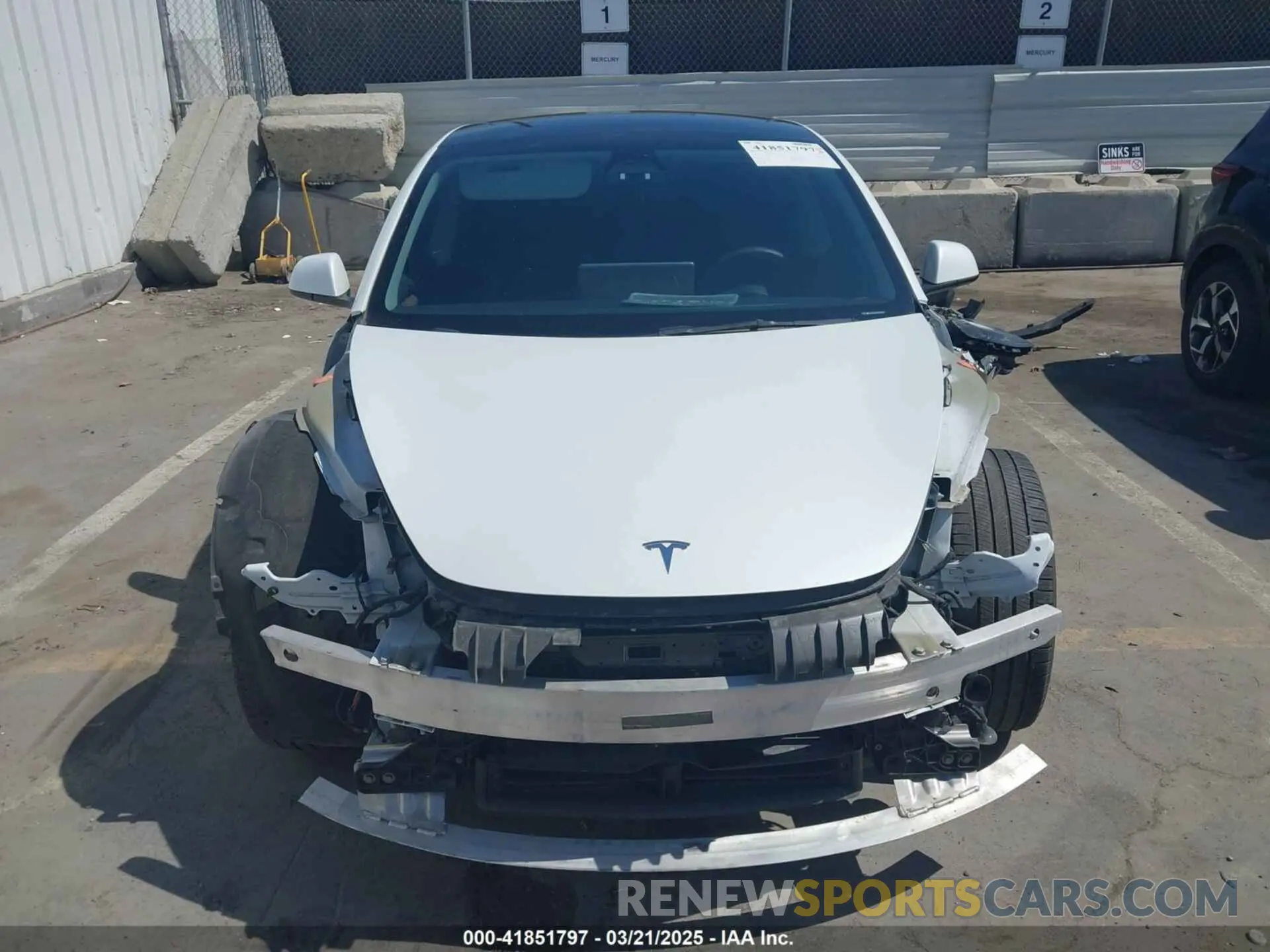 13 Photograph of a damaged car 5YJ3E1EA6PF405491 TESLA MODEL 3 2023