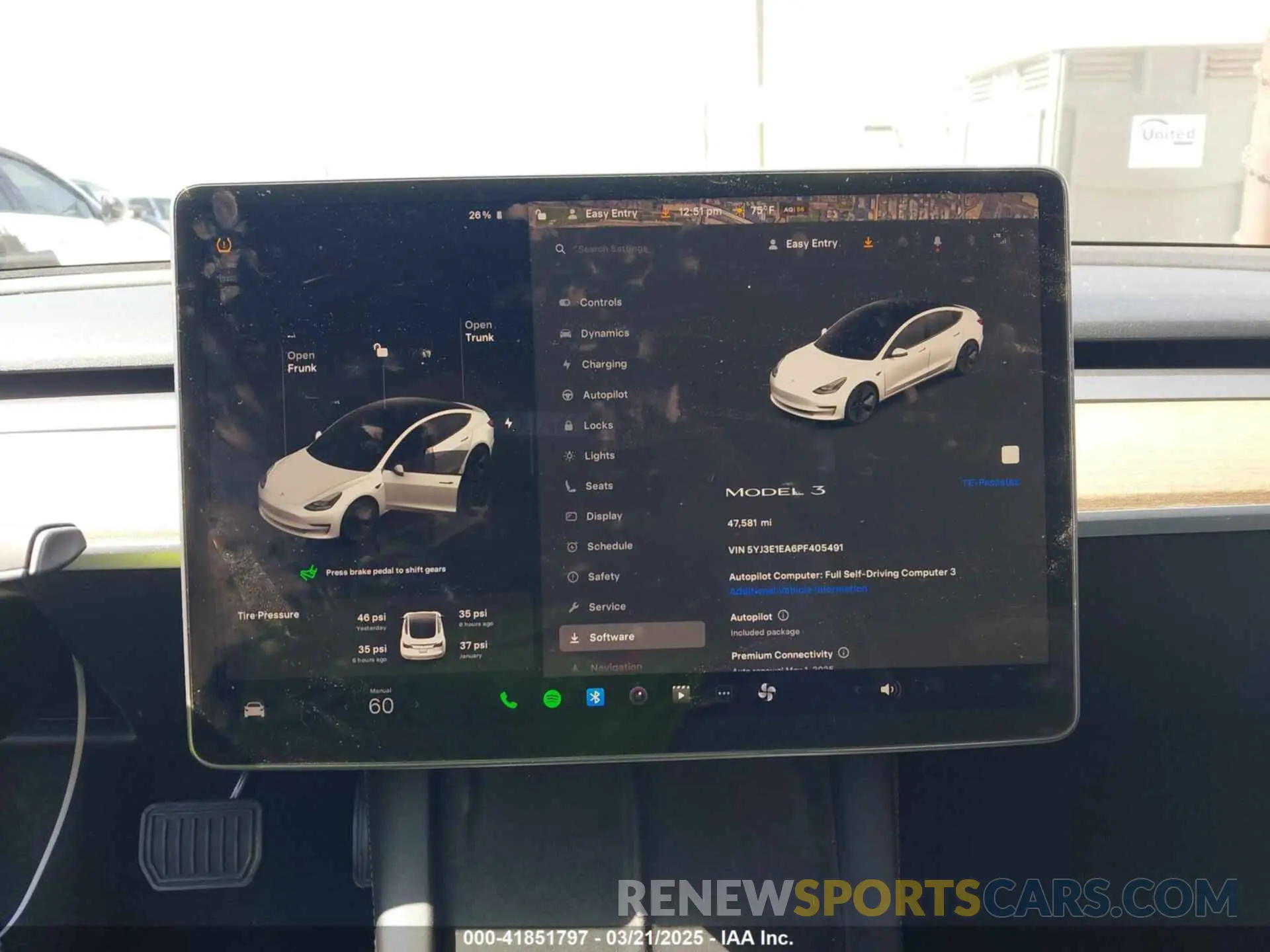 19 Photograph of a damaged car 5YJ3E1EA6PF405491 TESLA MODEL 3 2023