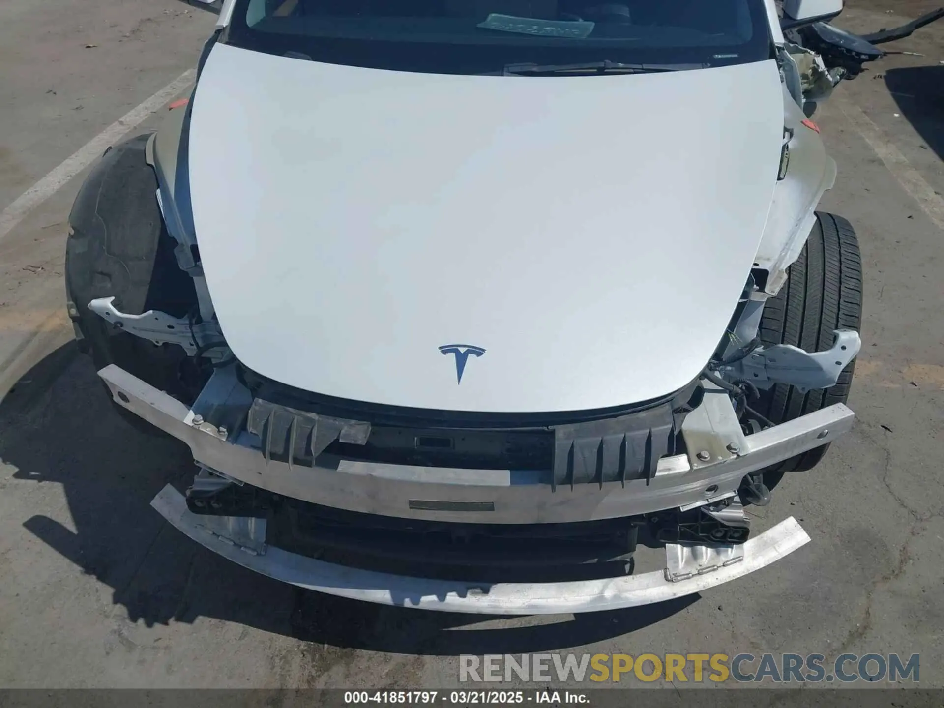 6 Photograph of a damaged car 5YJ3E1EA6PF405491 TESLA MODEL 3 2023