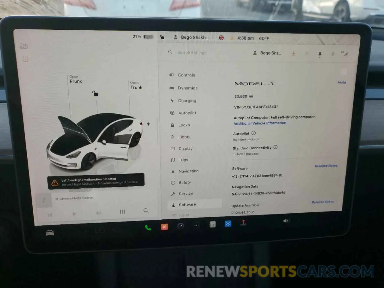 9 Photograph of a damaged car 5YJ3E1EA6PF413431 TESLA MODEL 3 2023