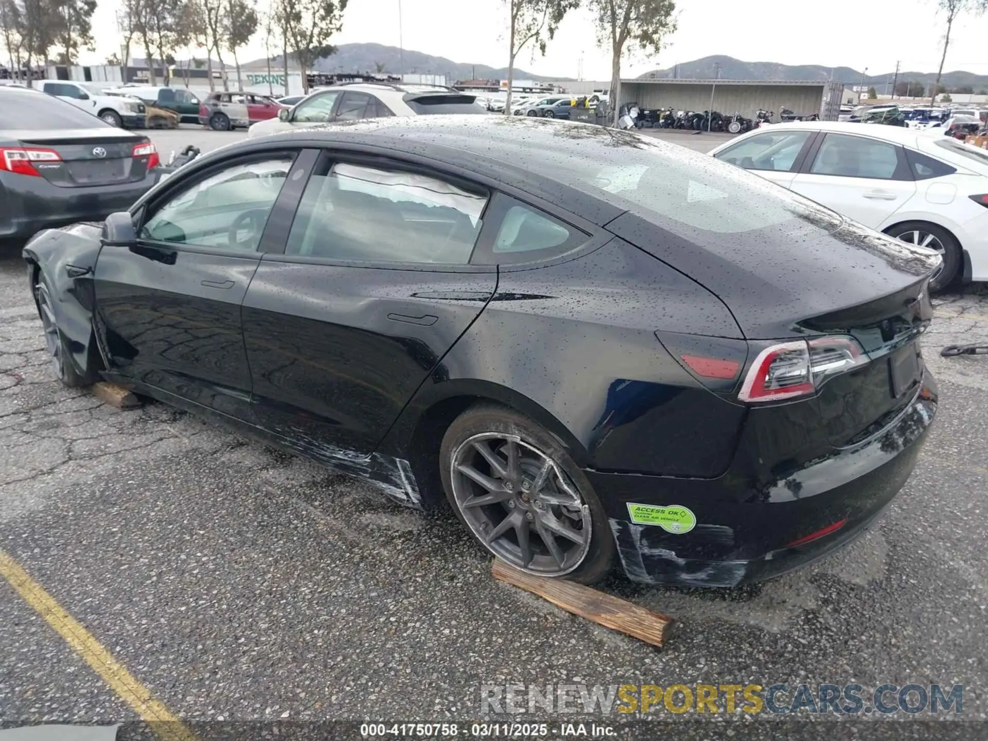 3 Photograph of a damaged car 5YJ3E1EA6PF421626 TESLA MODEL 3 2023
