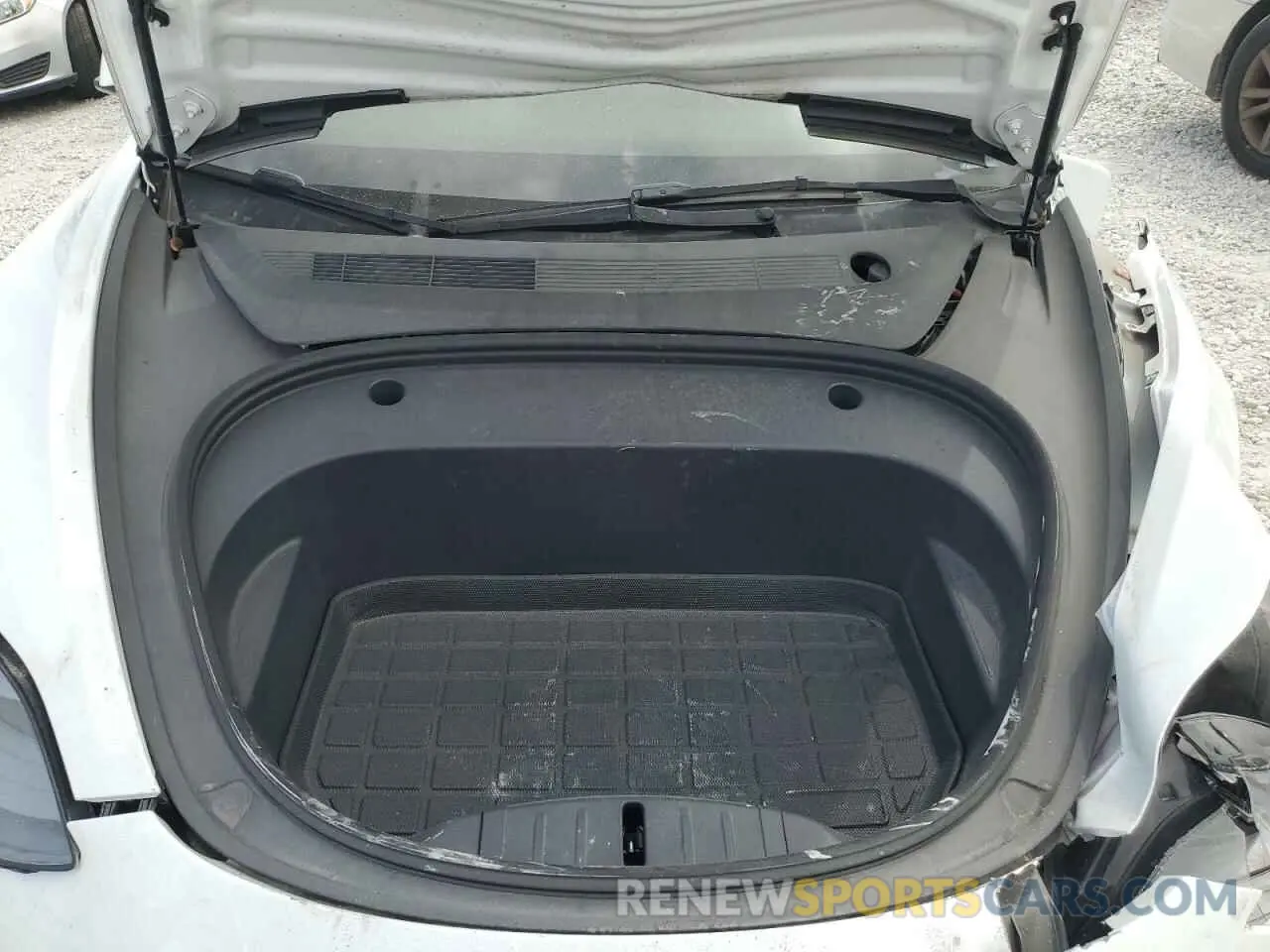 11 Photograph of a damaged car 5YJ3E1EA6PF429368 TESLA MODEL 3 2023
