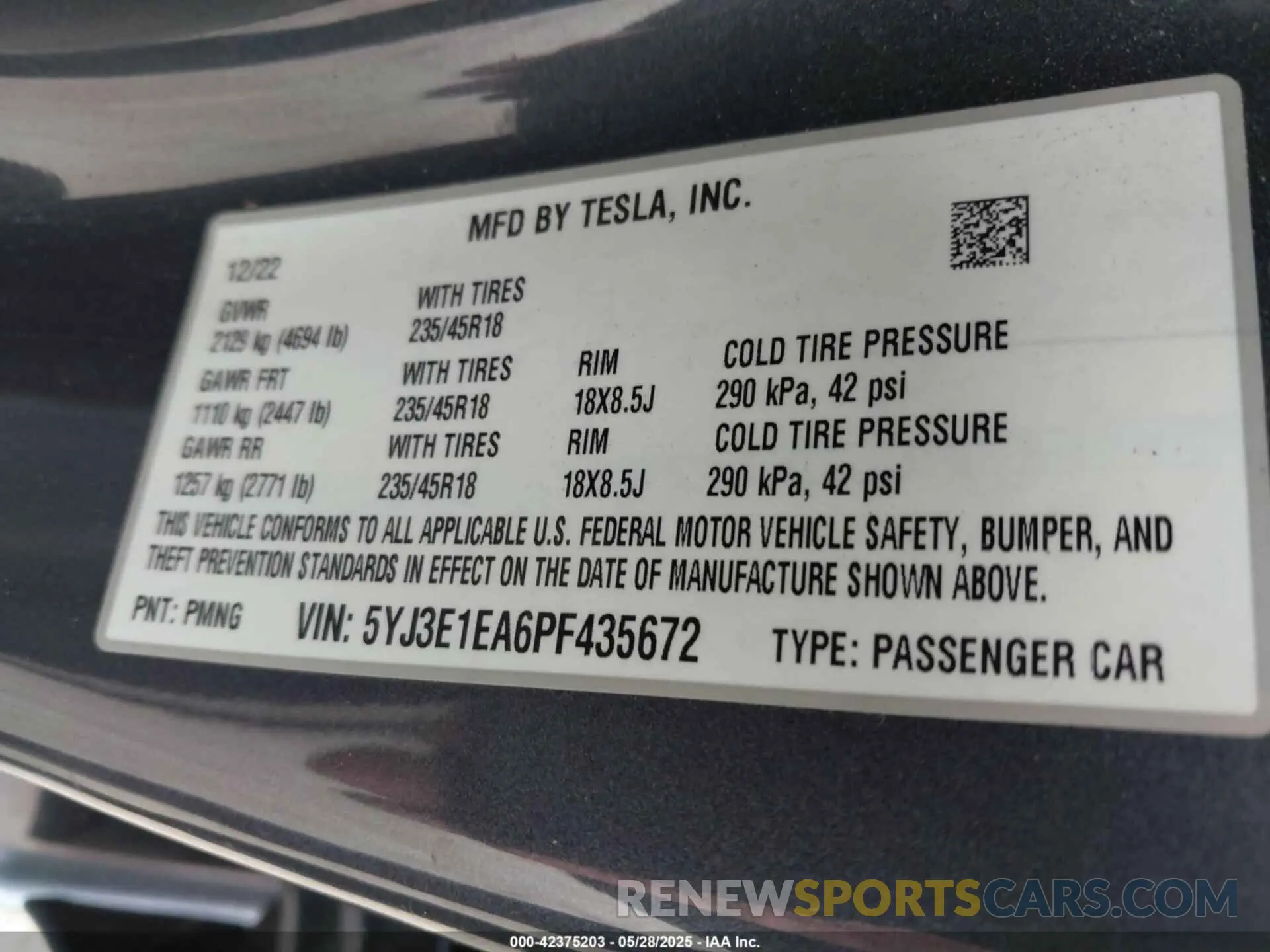 9 Photograph of a damaged car 5YJ3E1EA6PF435672 TESLA MODEL 3 2023