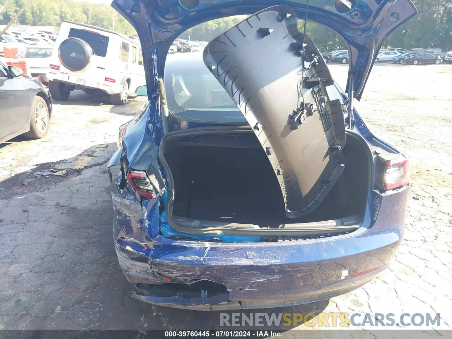 6 Photograph of a damaged car 5YJ3E1EA6PF436014 TESLA MODEL 3 2023